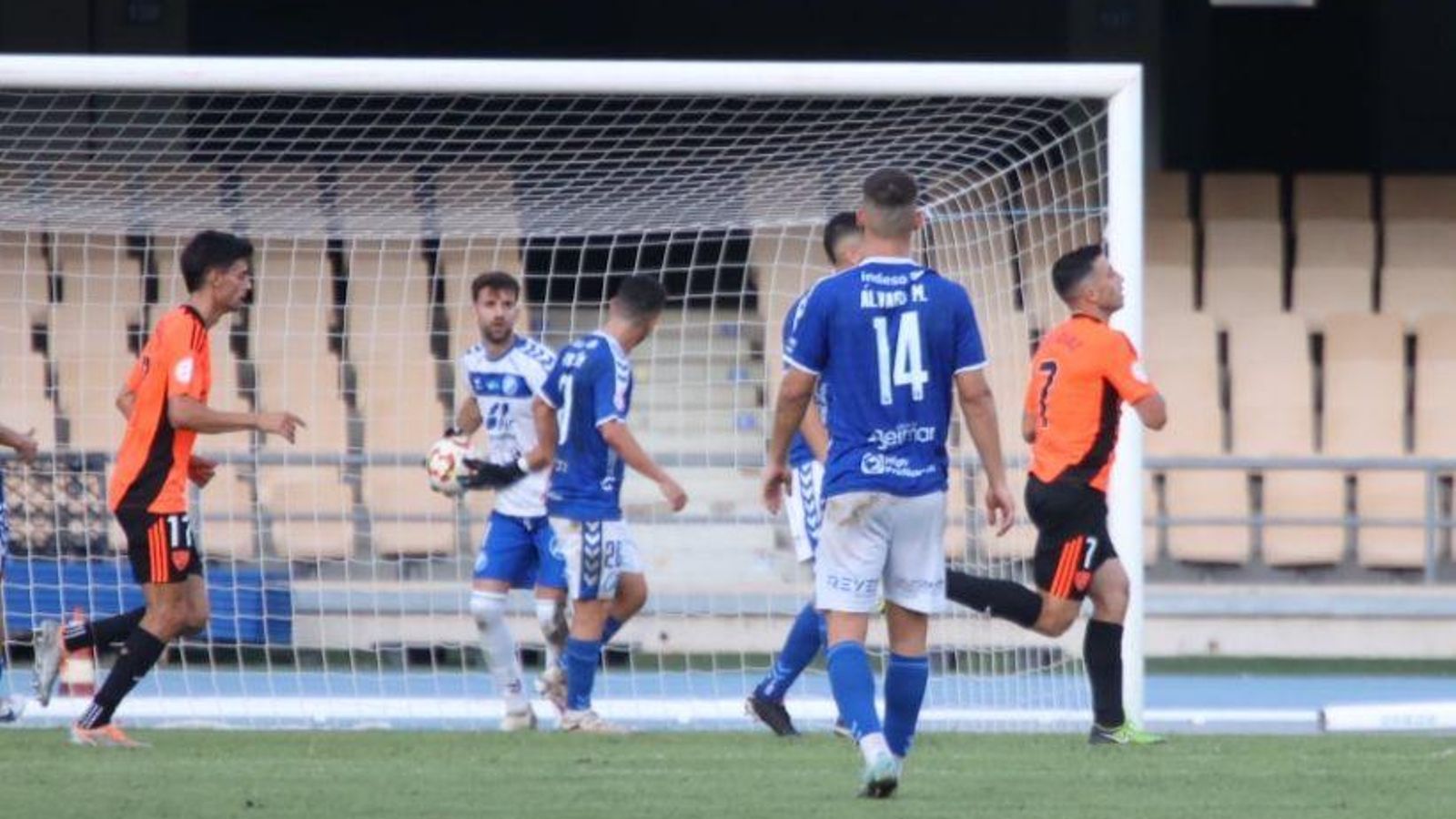 Hugo Díaz celebra el 0-1 en el inicio del segundo tiempo. Hugo Díaz celebra el 0-1 en el inicio del segundo tiempo.