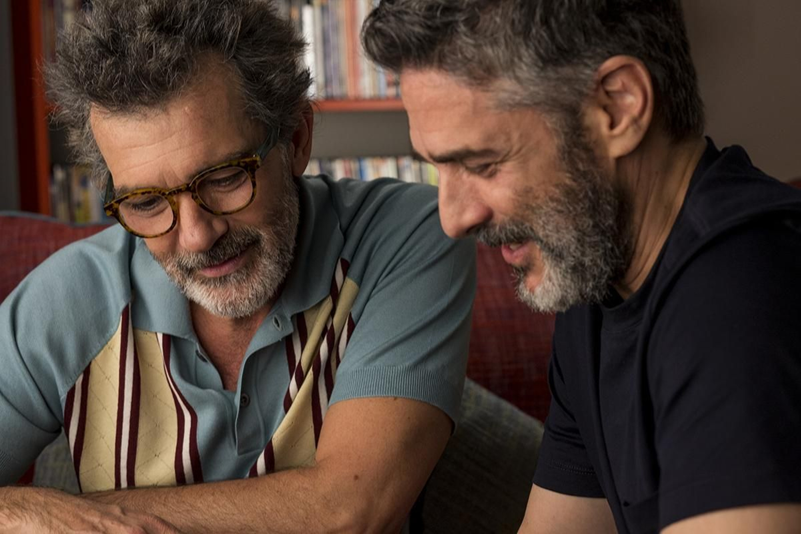 Antonio Banderas y Leonardo Sbaraglia, en una escena de 'Dolor y gloria'.