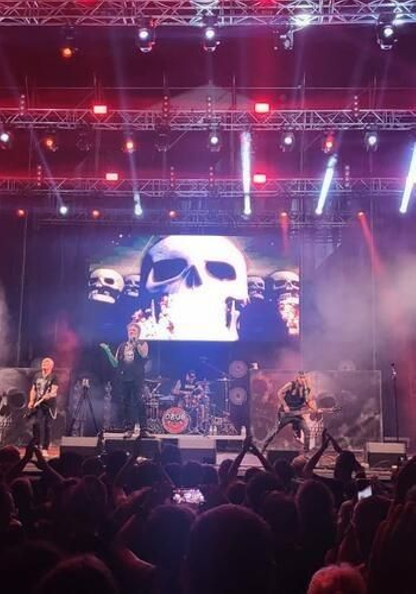 SanRock 2025 llena por cuarto año la Plaza de las Constituciones con una noche inolvidable