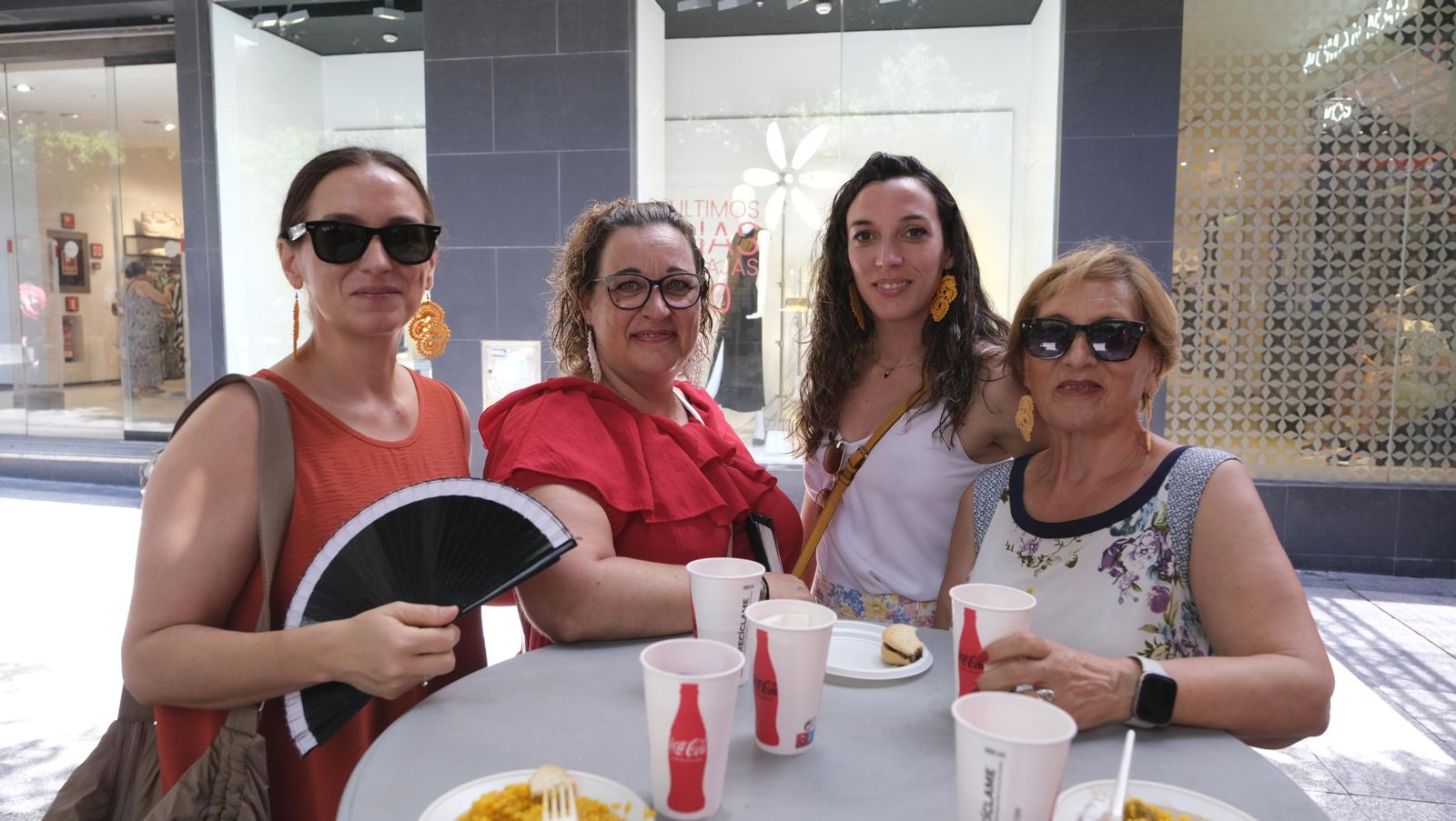 La Feria del Mediodía del martes en Almería, en imágenes