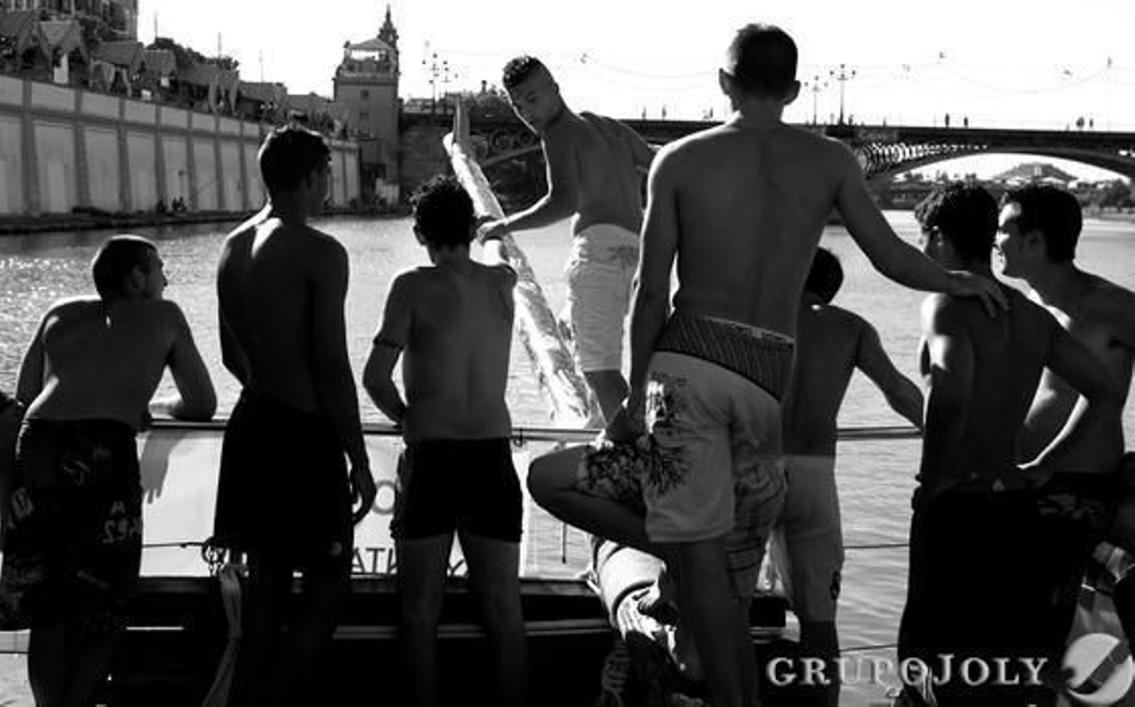 La cucaña de Triana, un clásico de la Velá.

Foto: Juan Carlos Muñoz