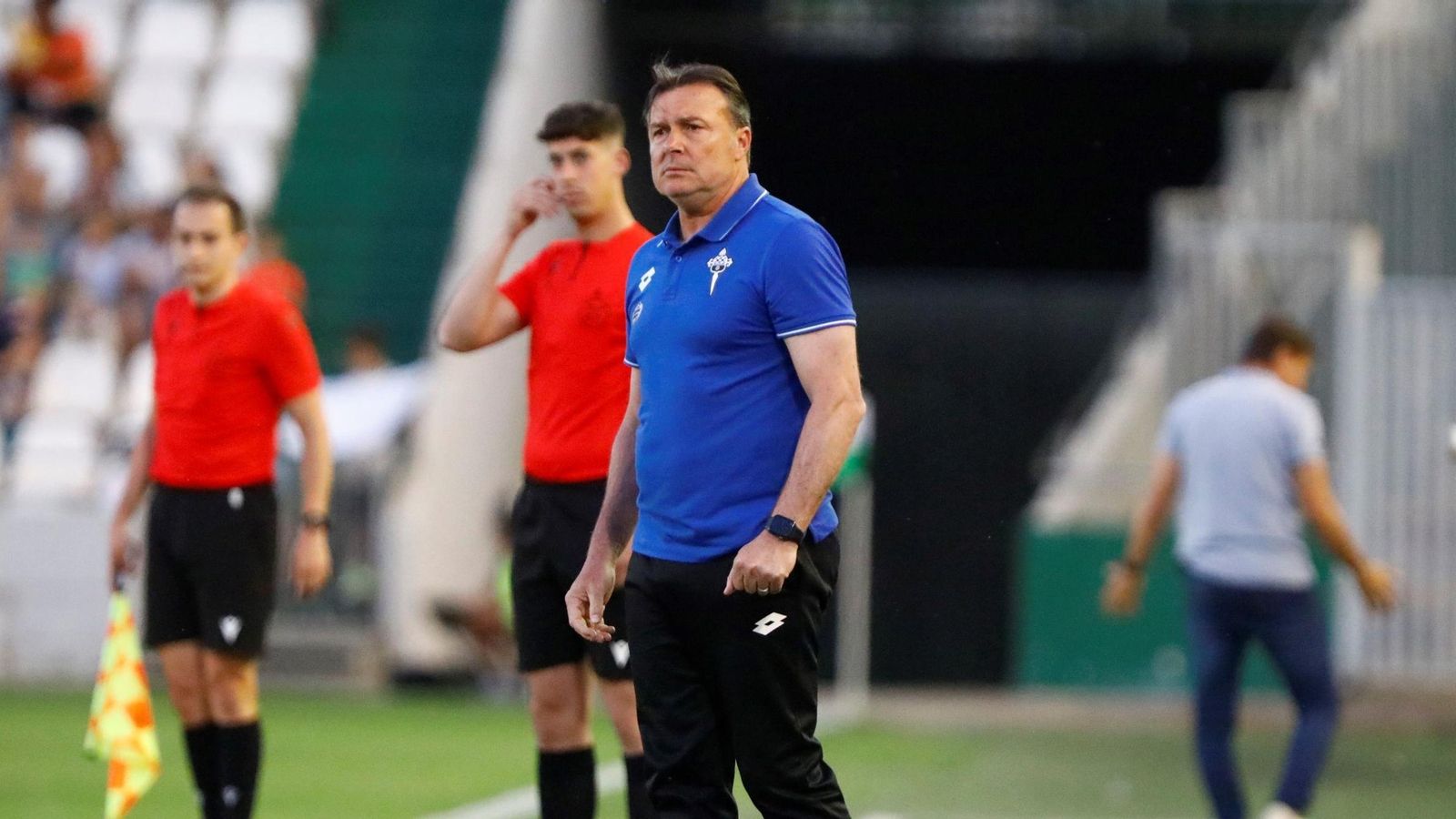 Cristóbal Parralo, entrenador del Racing de Ferrol, en su última visita a El Arcángel.