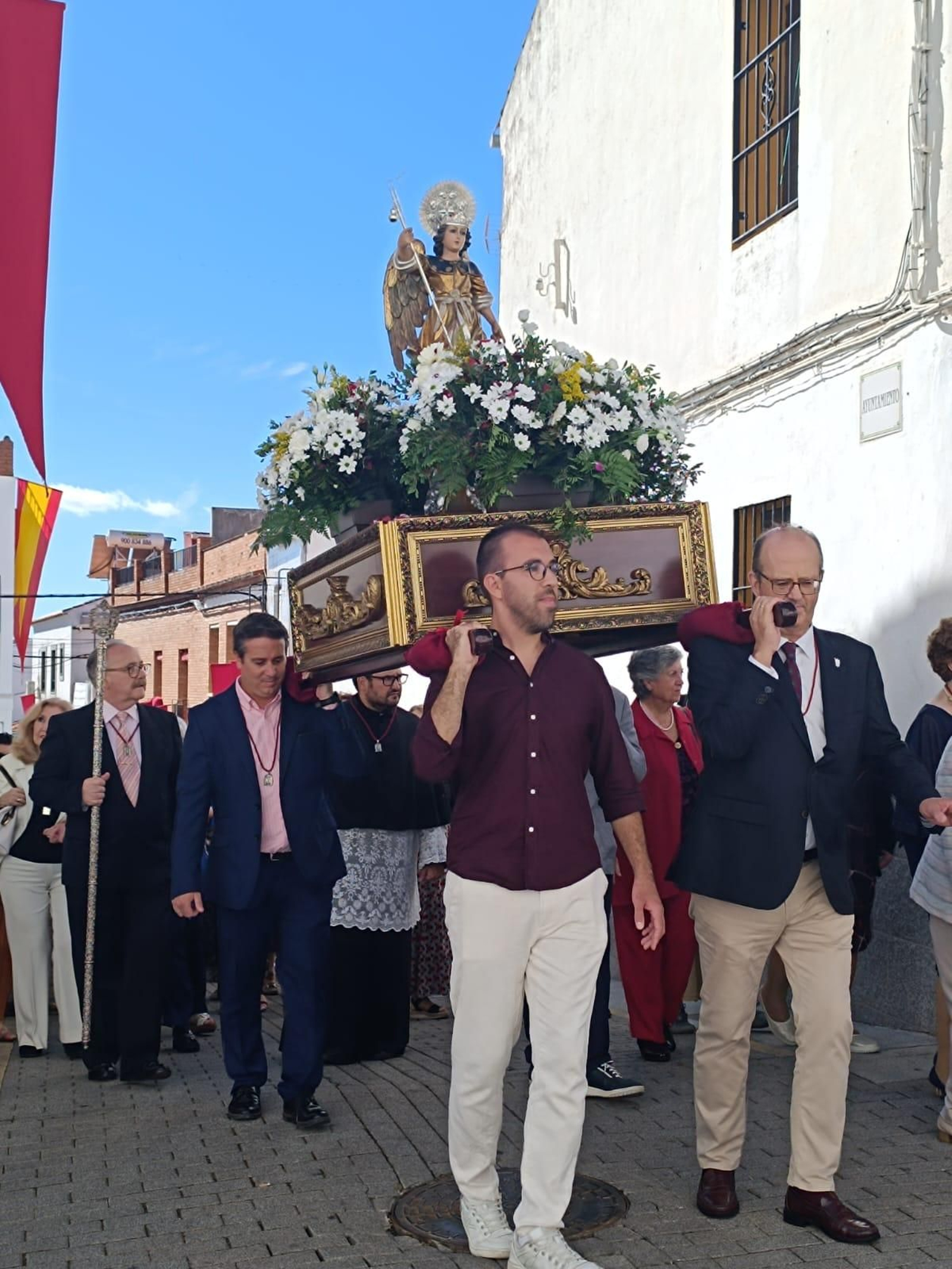 San Rafael recorre las calles de Villaharta