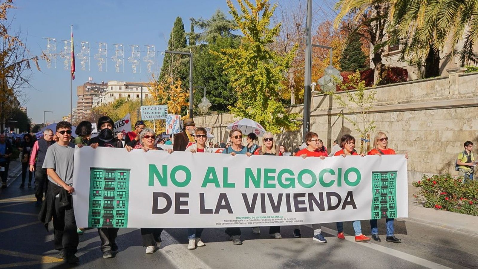 Manifestación contra el negocio de la vivienda en Granada