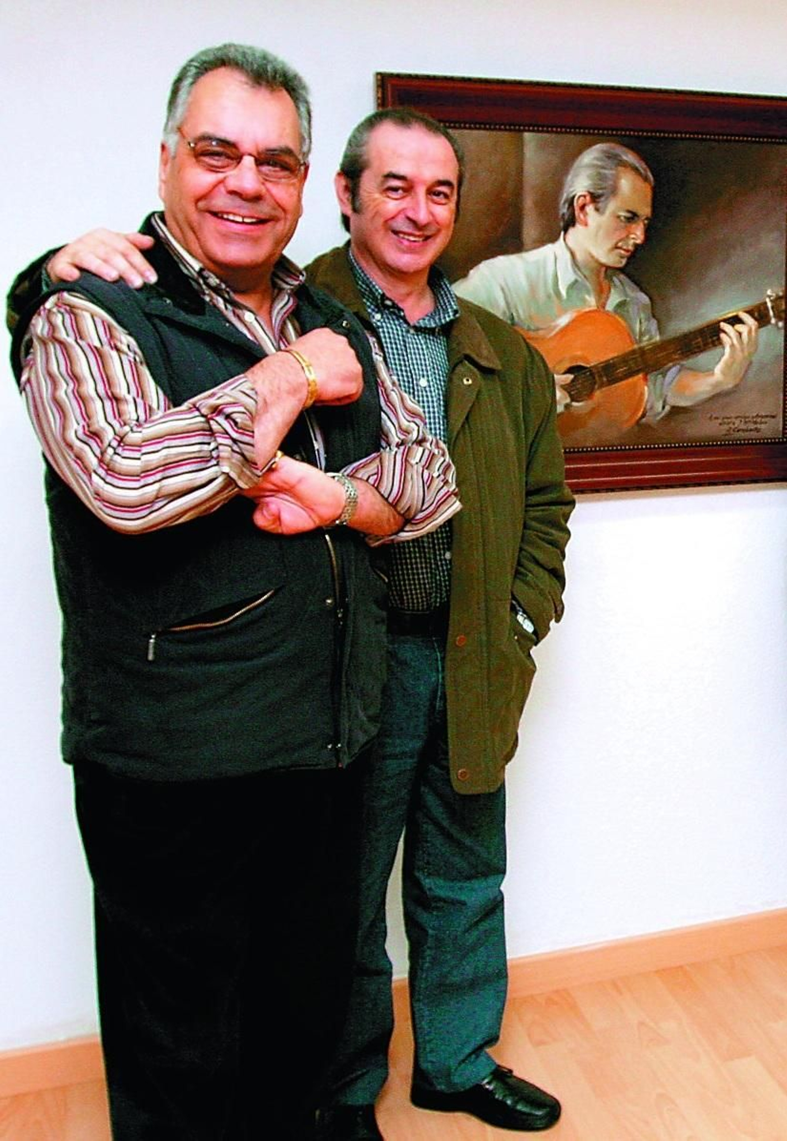 Pedro Carabante, junto al guitarrista José María Molero.