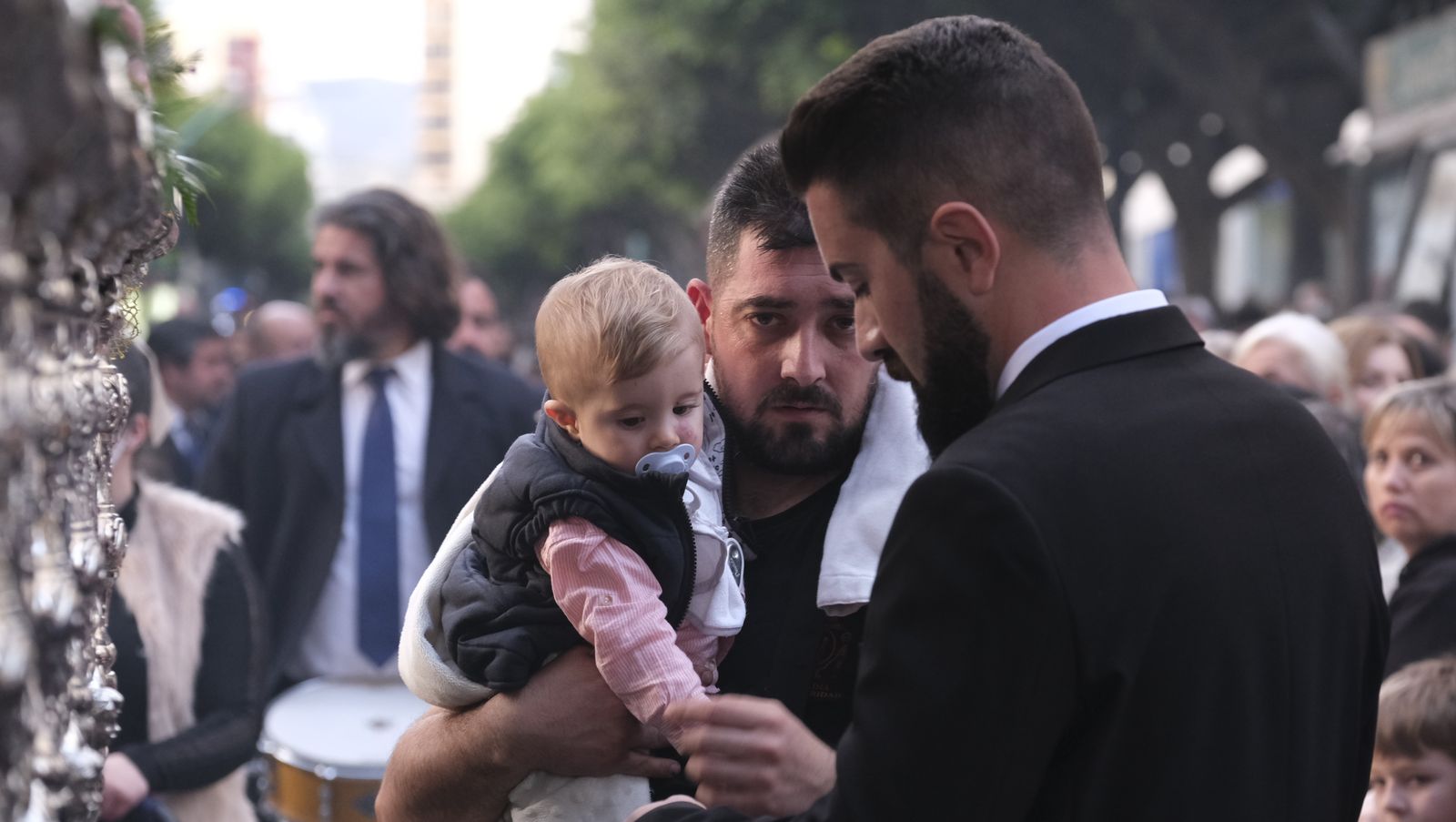 Procesión del Santo Entierro en Almería, en imágenes.