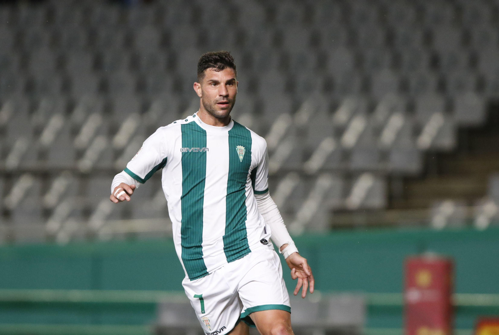 Las fotografías de la derrota del Córdoba CF ante la Real Sociedad en Copa del Rey