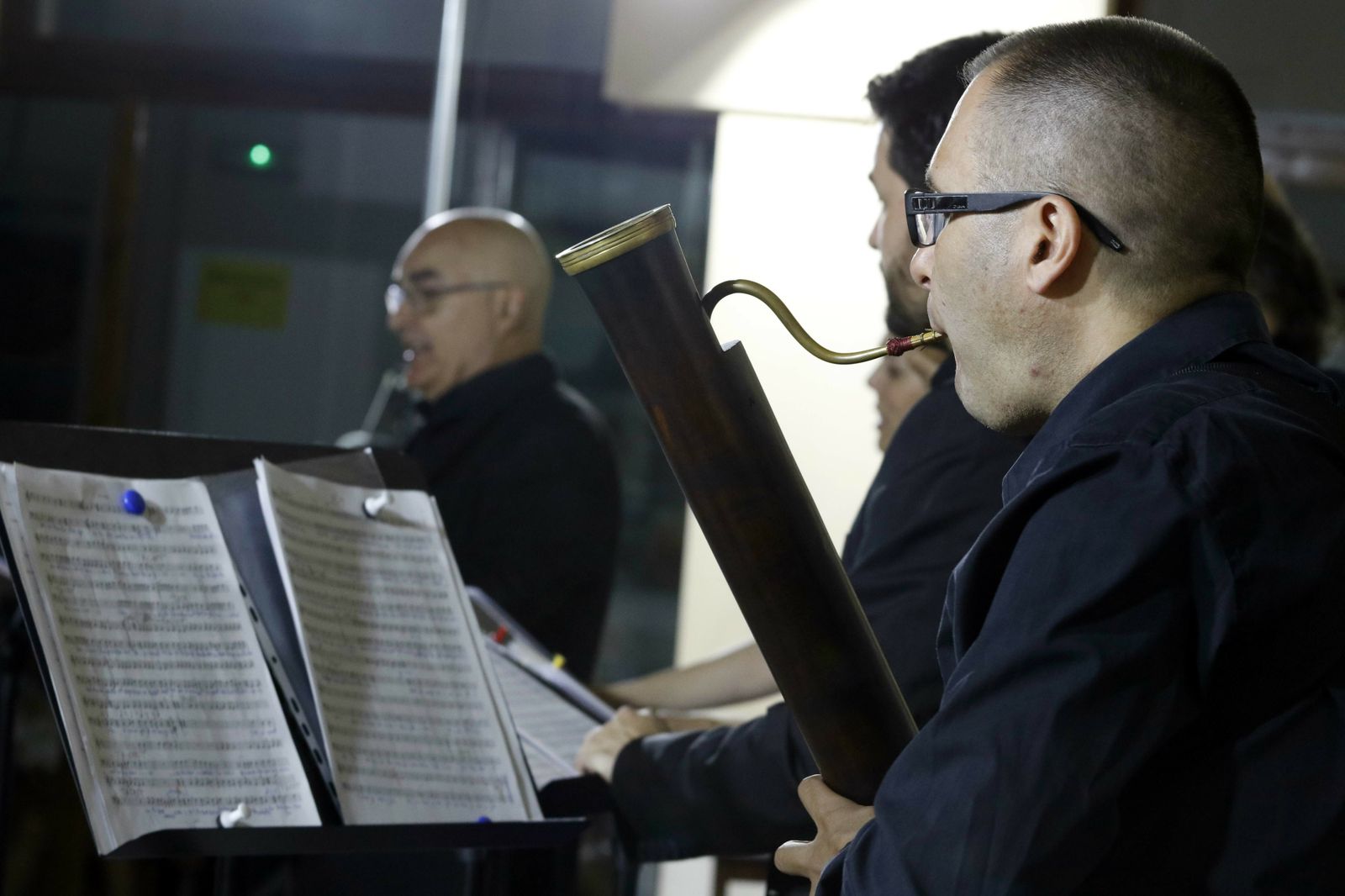 Fotogalería de la actuación de Chiavette sobre la gesta de Magallanes.