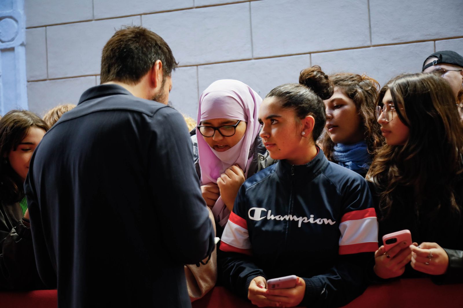 Imágenes en el paseo de la fama de Álvaro Morte