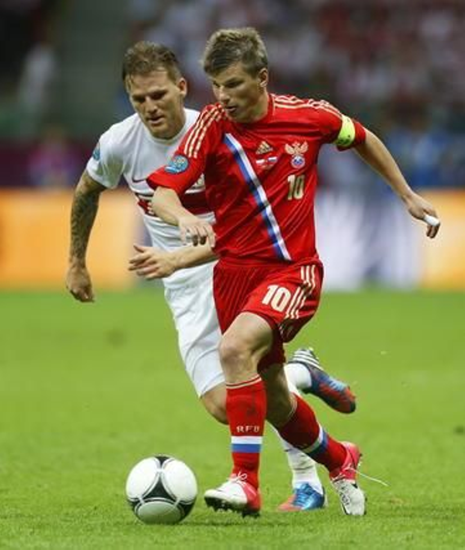 Polonia y Rusia empatan 1-1 en un partido loco en el que cualquiera pudo ganar.

Foto: EFE