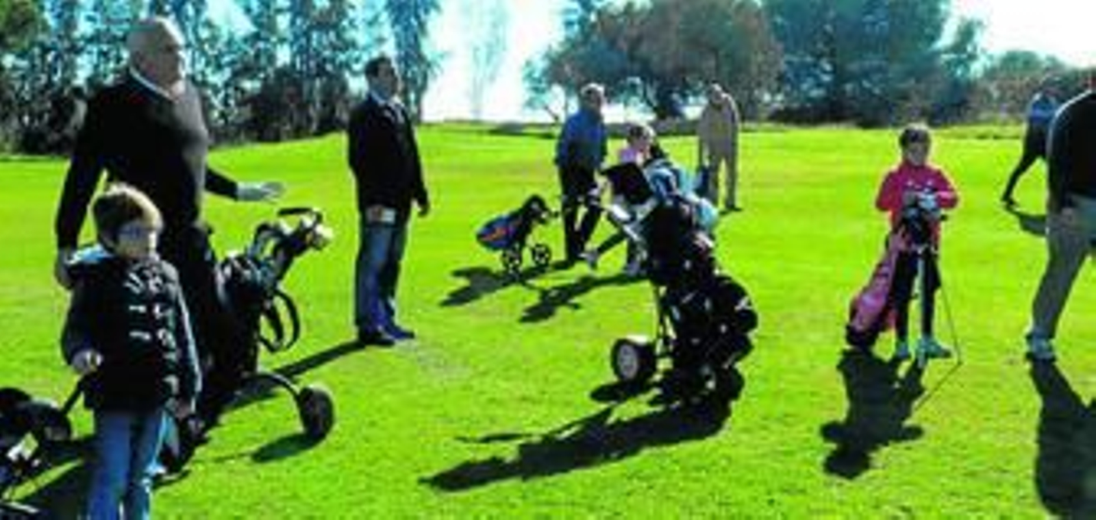 Algunos de los participantes celebrados en las instalaciones del Bellavista Huelva Golf Club.