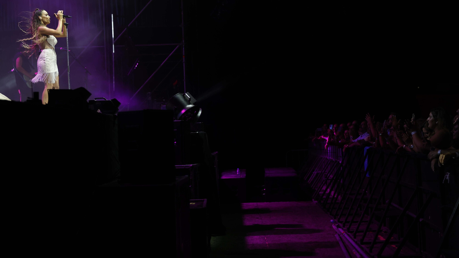 Las fotos del concierto de India Martínez en la plaza de toros de Algeciras