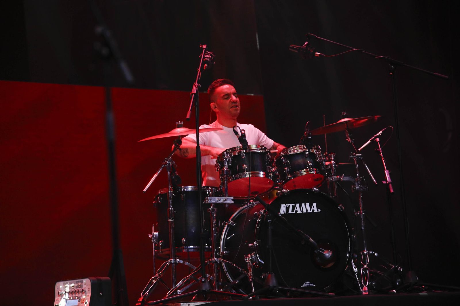 Las imágenes de la gala del Festival Internacional de Cine de Almería (Fical) con el premio 'Almería, tierra de cine' a Karra Elejalde