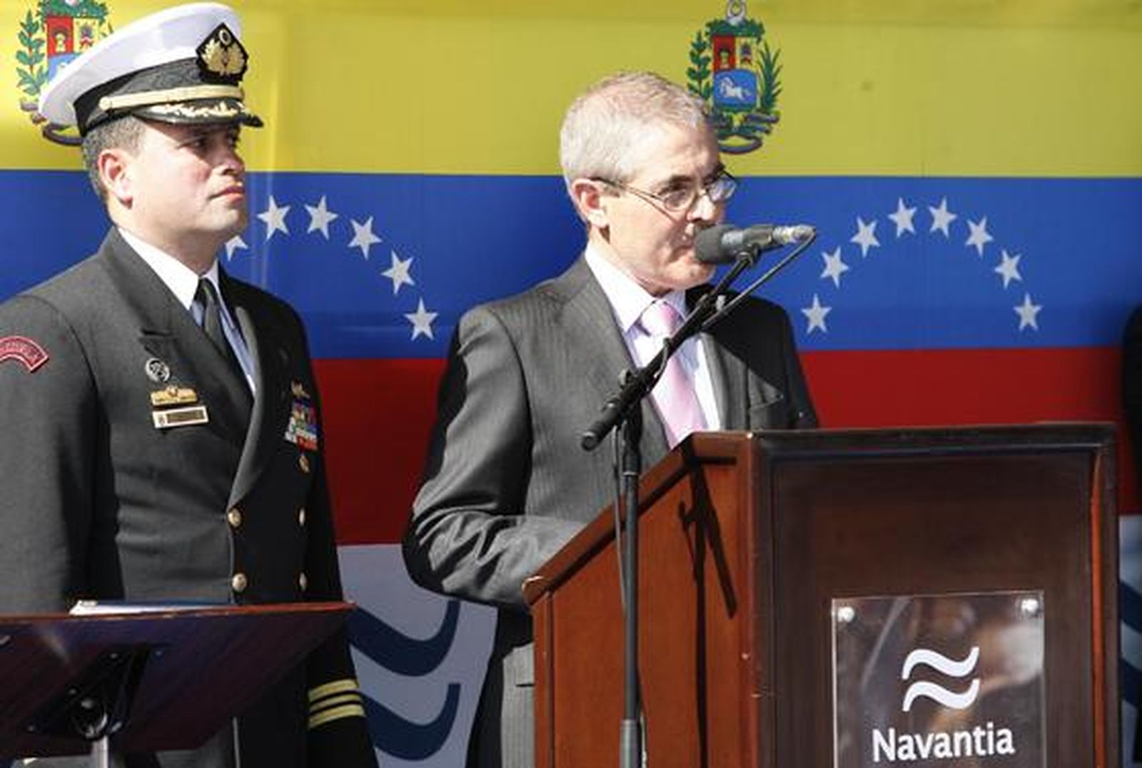 Navantia entrega el primero de los cuatro Patrulleros Oceánicos de Vigilancia que fabrica para la Armada Venezolana. 

Foto: Borja Benjumeda