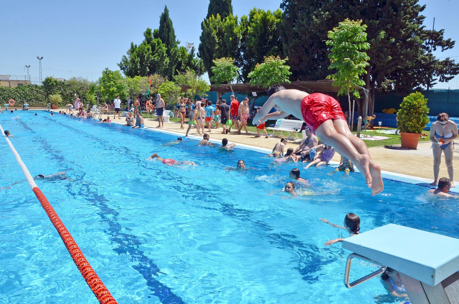 Imagen de una de las piscinas del Club Nazaret.