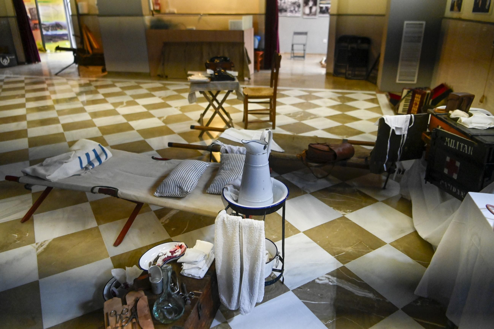 Las mejores imágenes de la recreación de un hospital durante la Guerra Civil en Beas de Granada