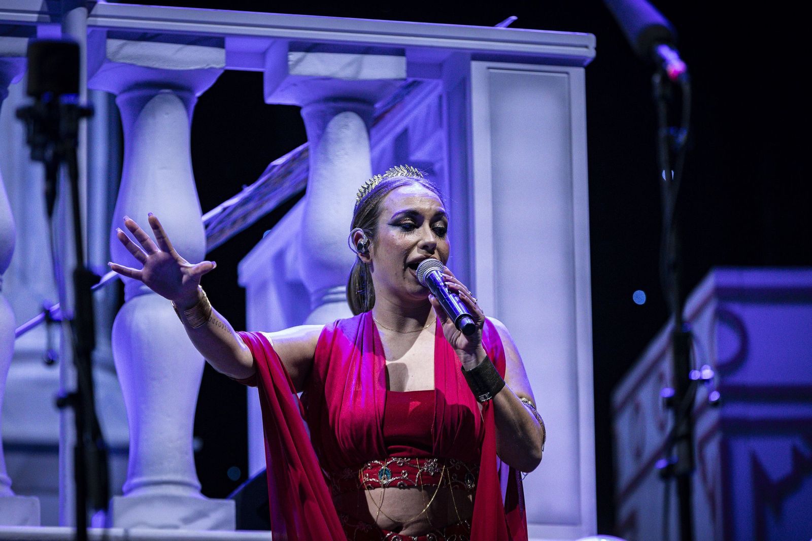 Las imágenes del pregón y la boda de Manu Sánchez en el Carnaval de Cádiz 2026