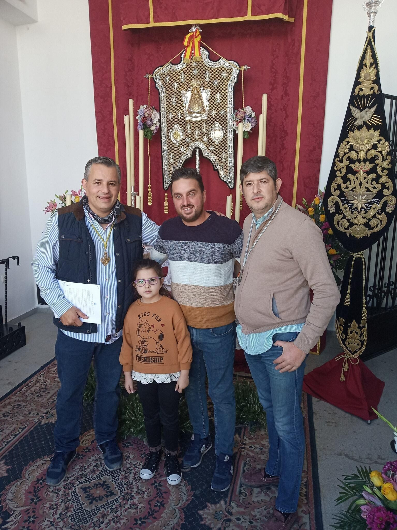 Firma del contrato con la ganadería Ibáñez Santos que llevará al bendito Simpecado.