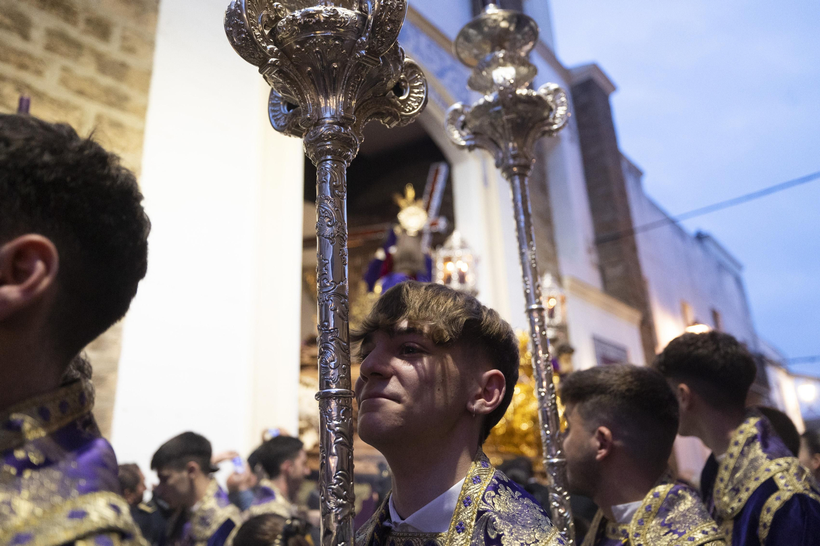 Las imágenes de la cofradía del Nazareno  este Jueves Santo en la Semana Santa de Cádiz de 2024