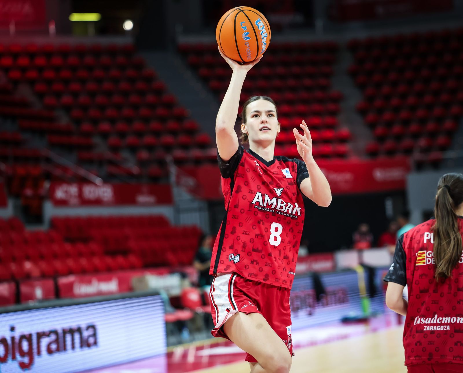 El CAB Estepona bordea la gesta en Zaragoza (62-59)