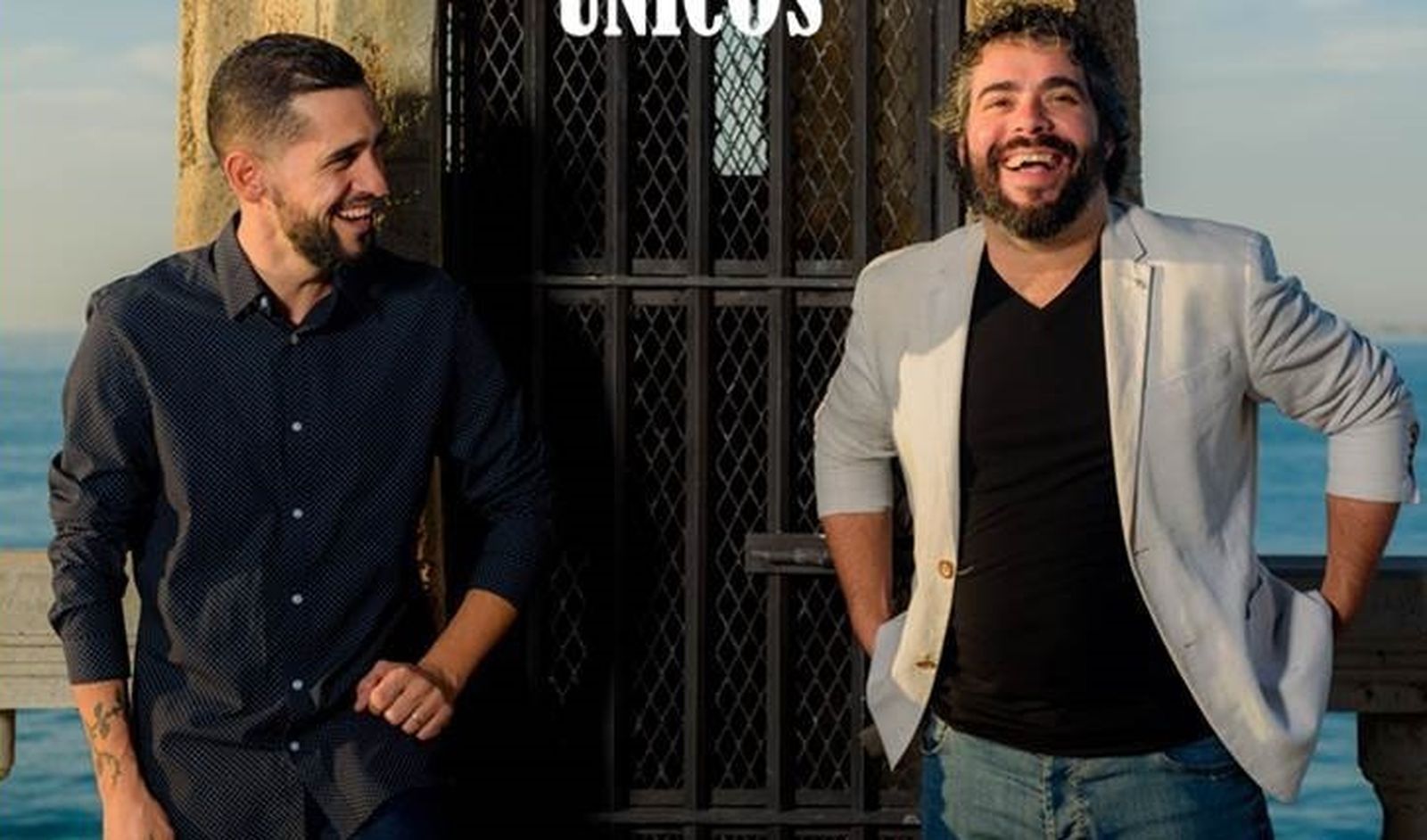 Sergio Monroy y Raúl Gálvez, en el cartel anunciador del espectáculo 'Únicos'