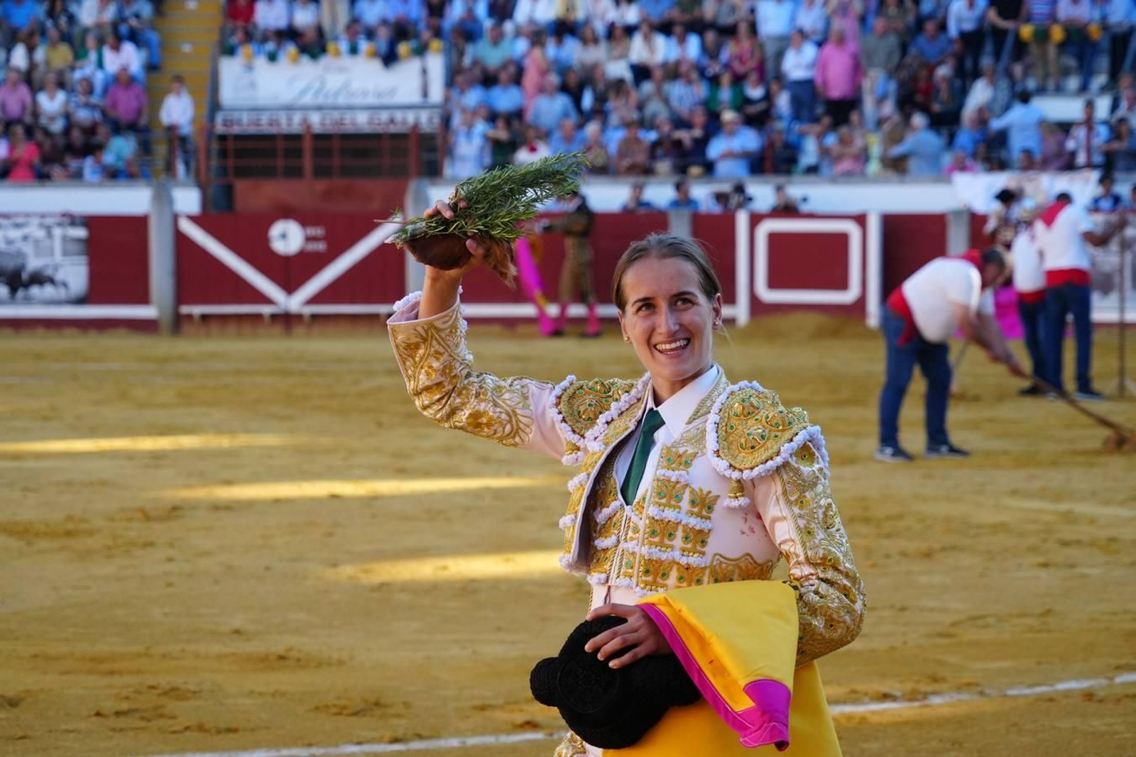 La matadora de toros cordobesa Rocío Romero. La matadora de toros cordobesa Rocío Romero.
