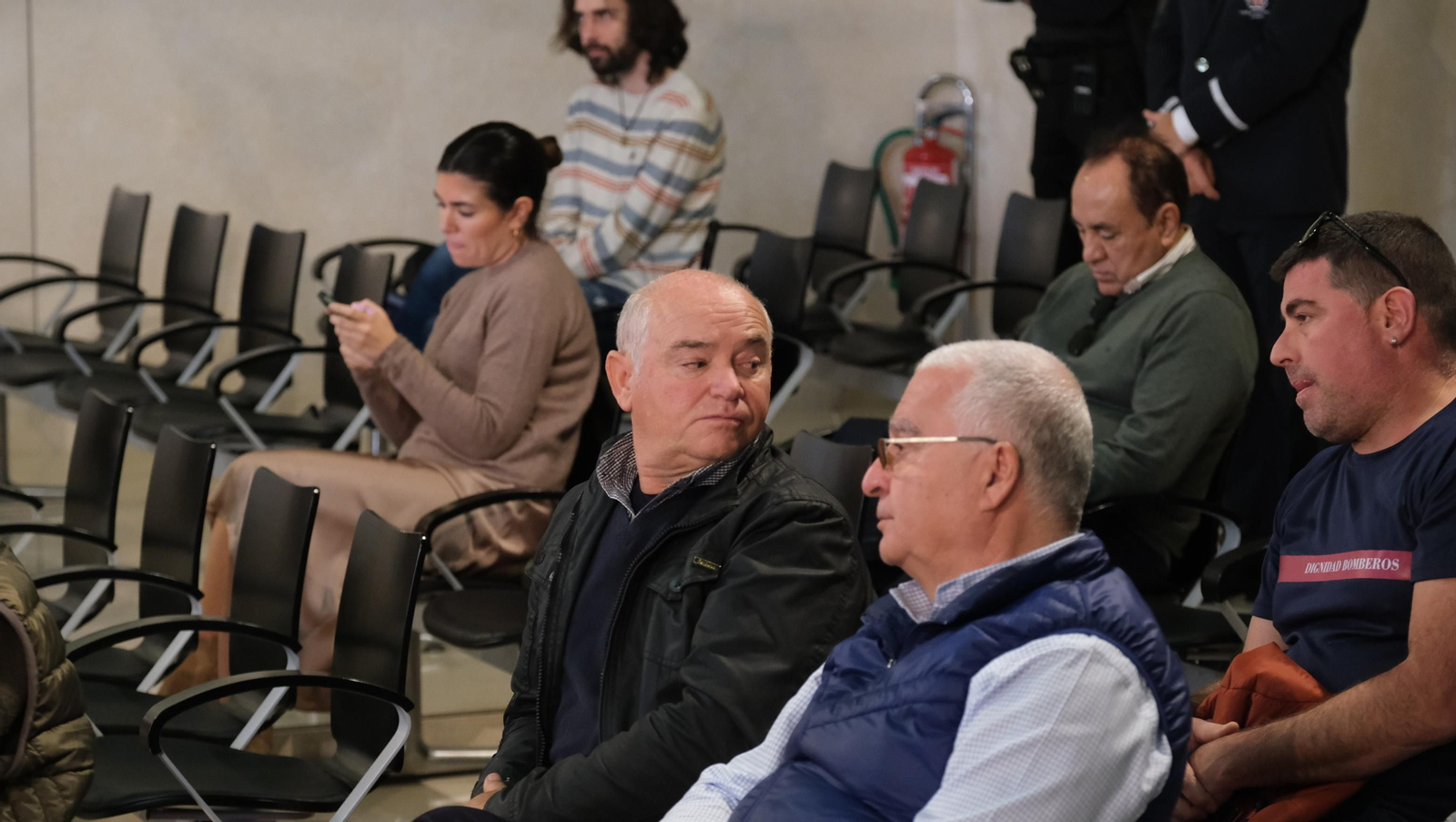 Imágenes del Pleno del Ayuntamiento de Almería