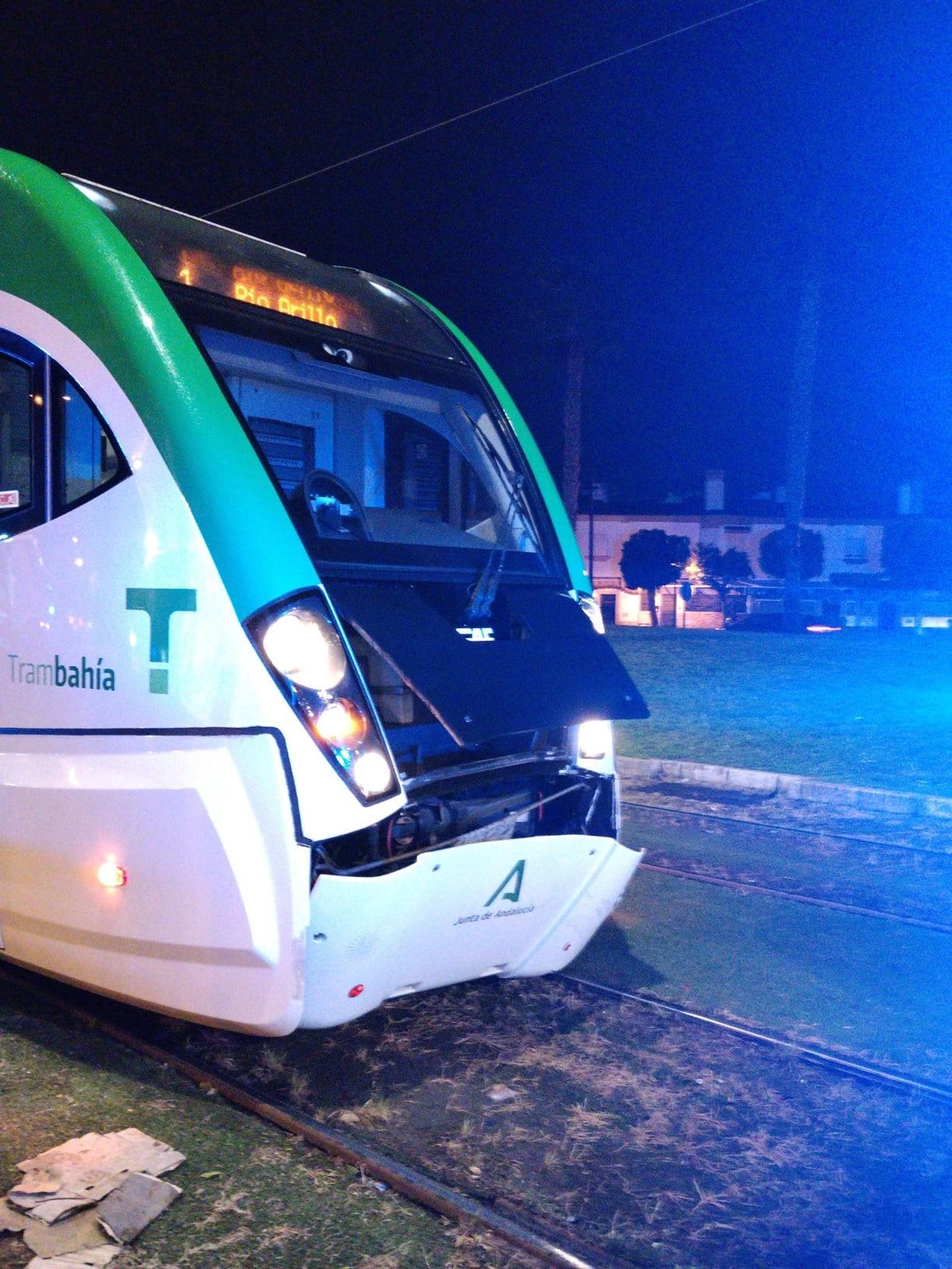 Tranvía accidentado en la Venta de Vargas en San Fernando