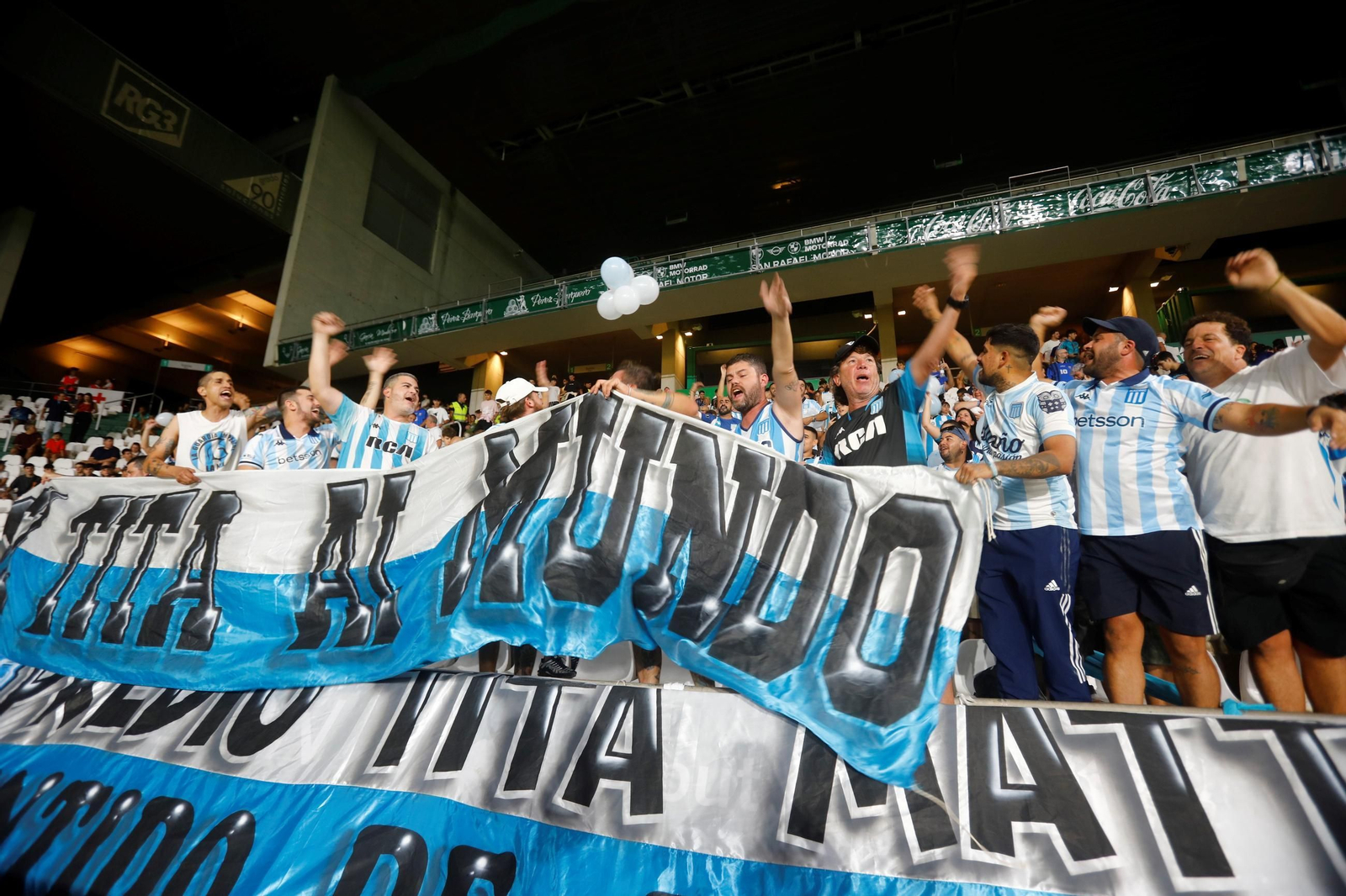 Las mejores fotos del Barcelona - Racing Club de la final del Mundial de Clubes juvenil en El Arcángel