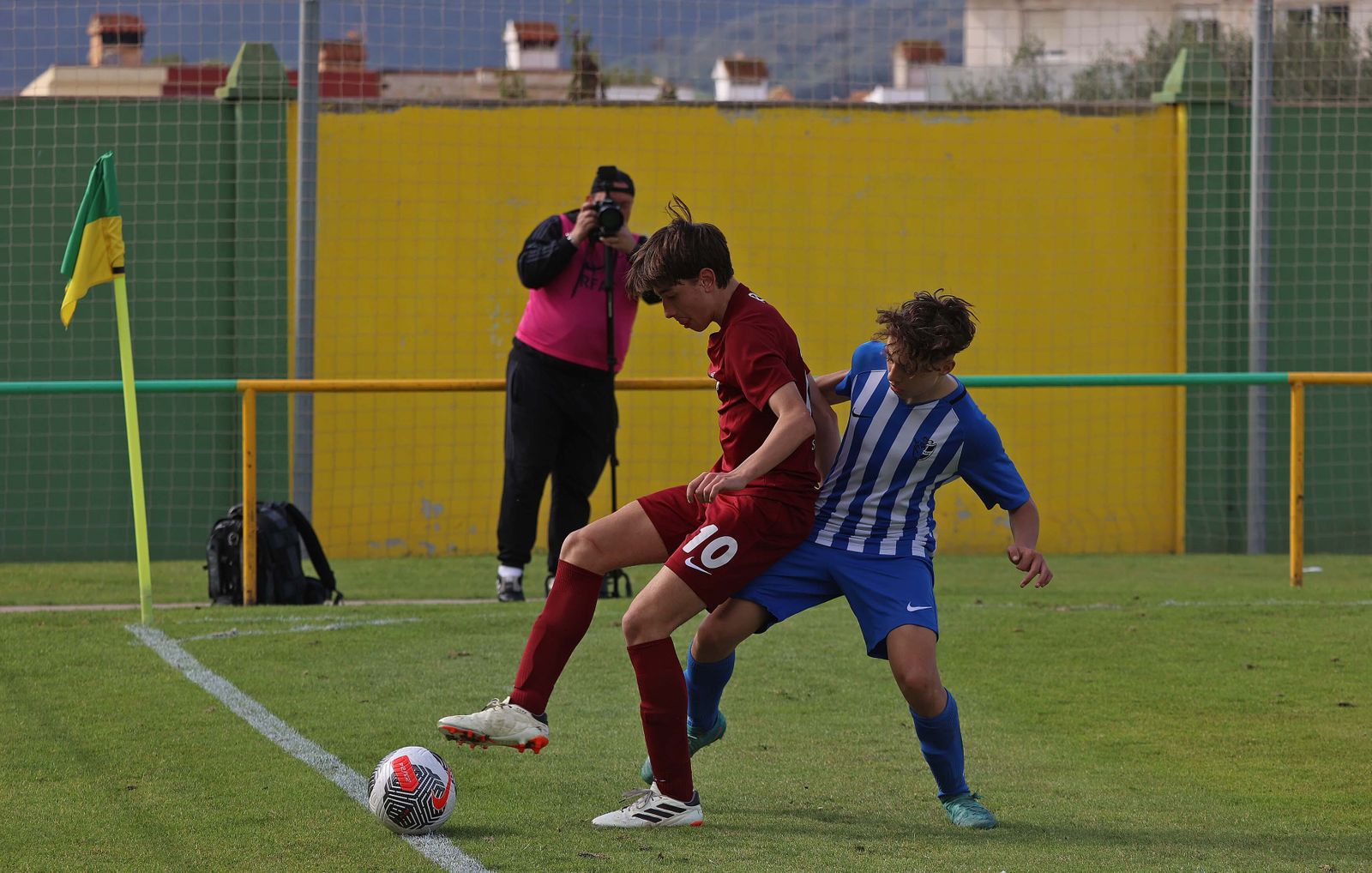 Imágenes de las finales de la Copa Andalucía infantil y cadete de fútbol en Los Barrios