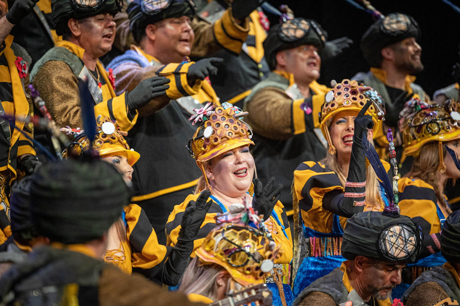 Coro 'La rendición de los bribones'