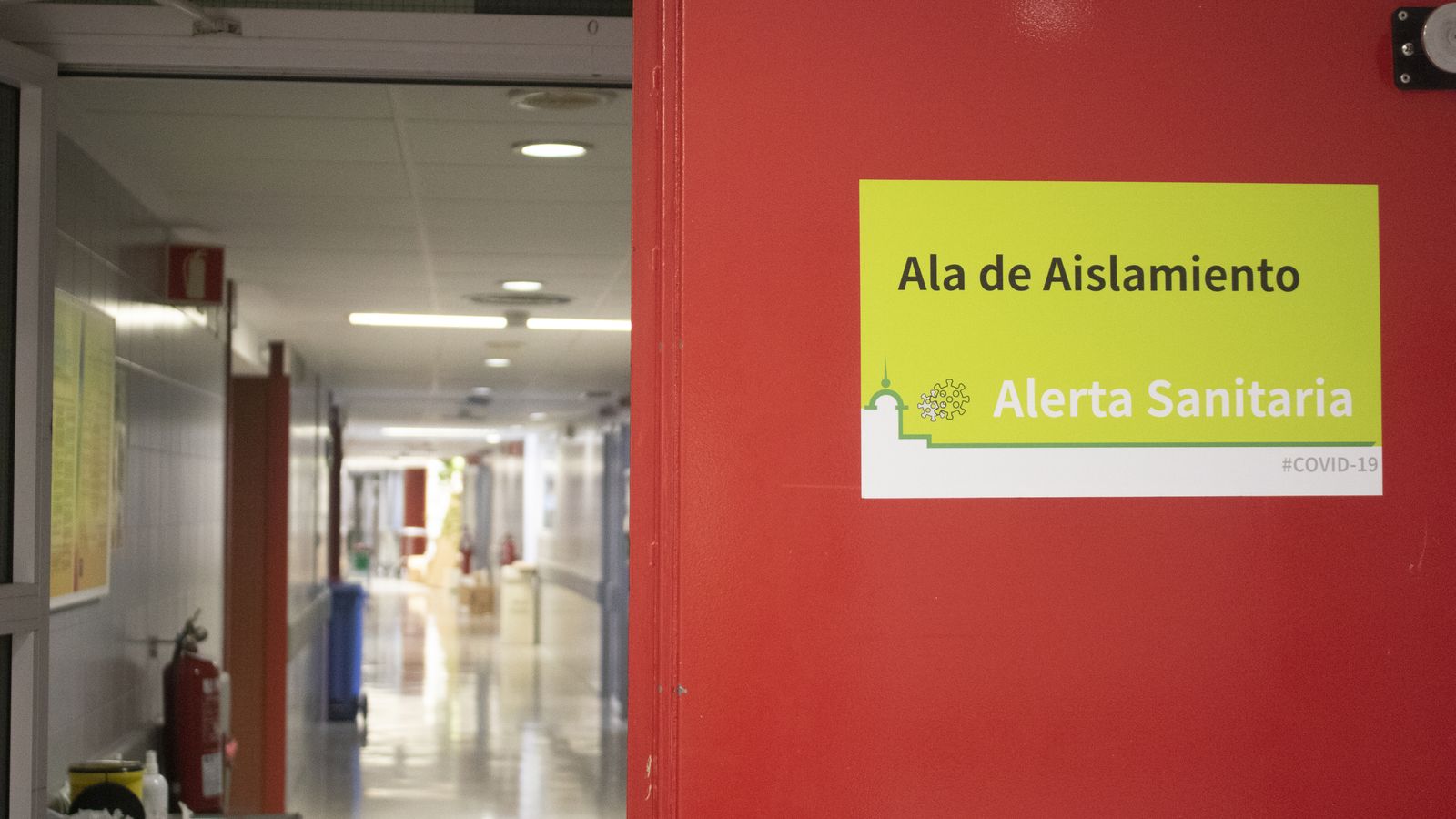 La entrada a la planta de hospitalización para pacientes Covid.