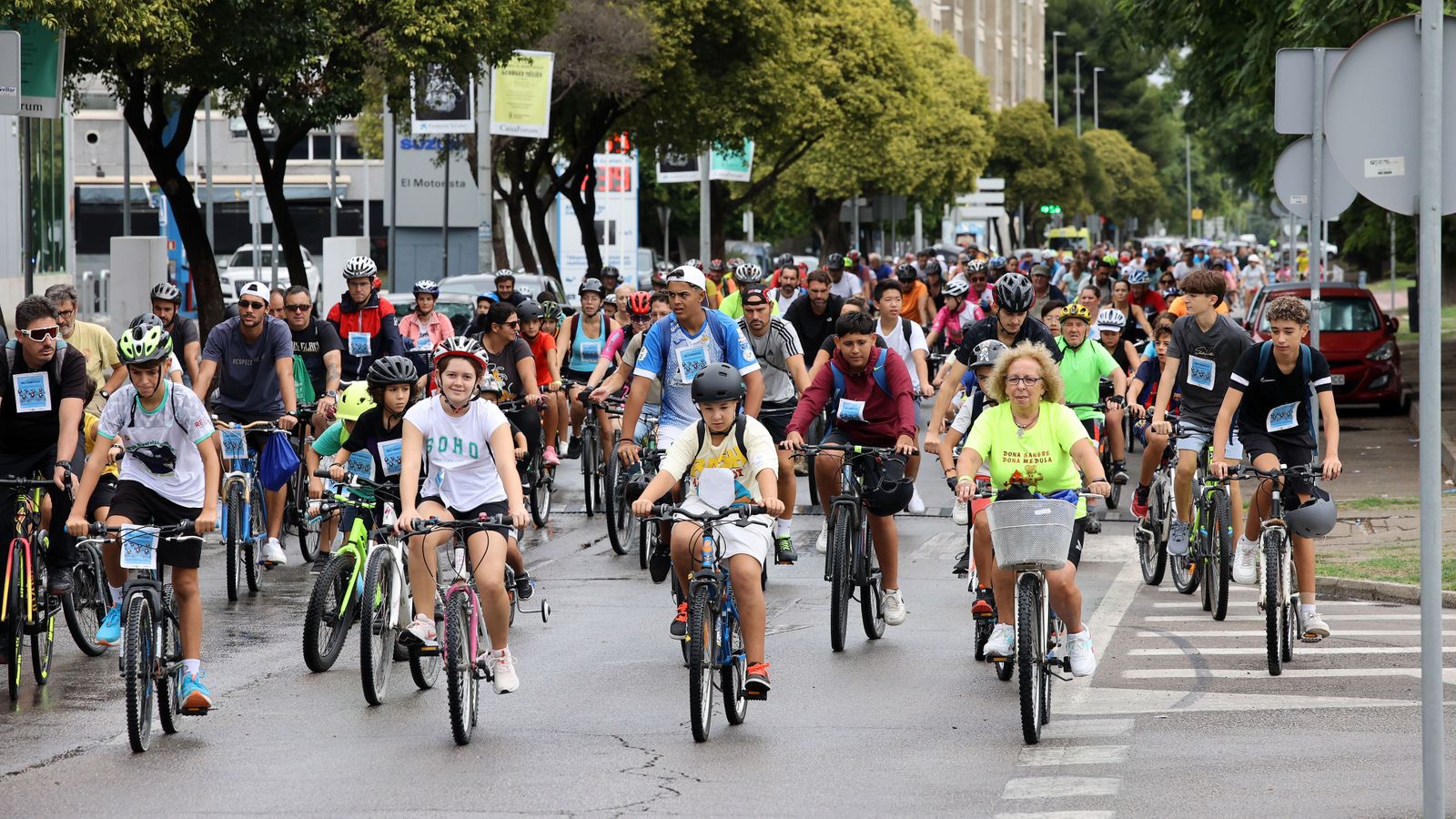 Búscate en la ruta ciclista por Jerez de 'bici amistad'