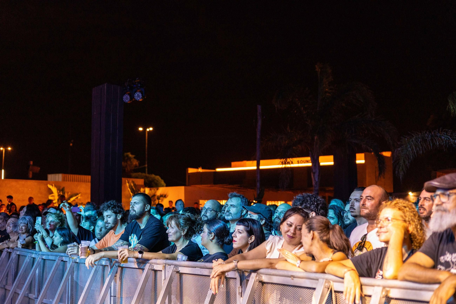 La fiesta sigue en Bahía Soundo con los Derby Motoreta's Burrito Kachimba: las imágenes del concierto