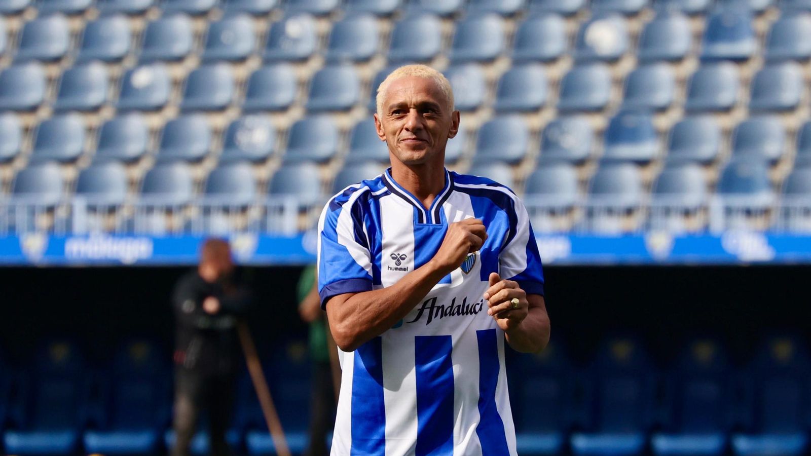 Darío Silva y Dely Valdés: las fotos del regreso de la Doble D a La Rosaleda