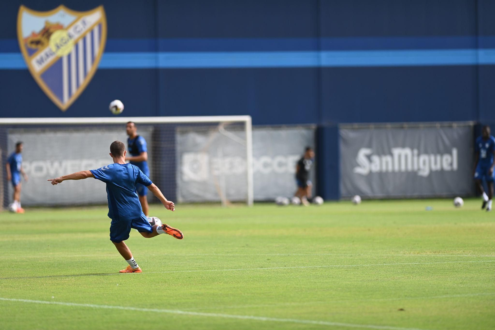 Las fotos del entrenamiento del Málaga CF preparando la visita a Burgos
