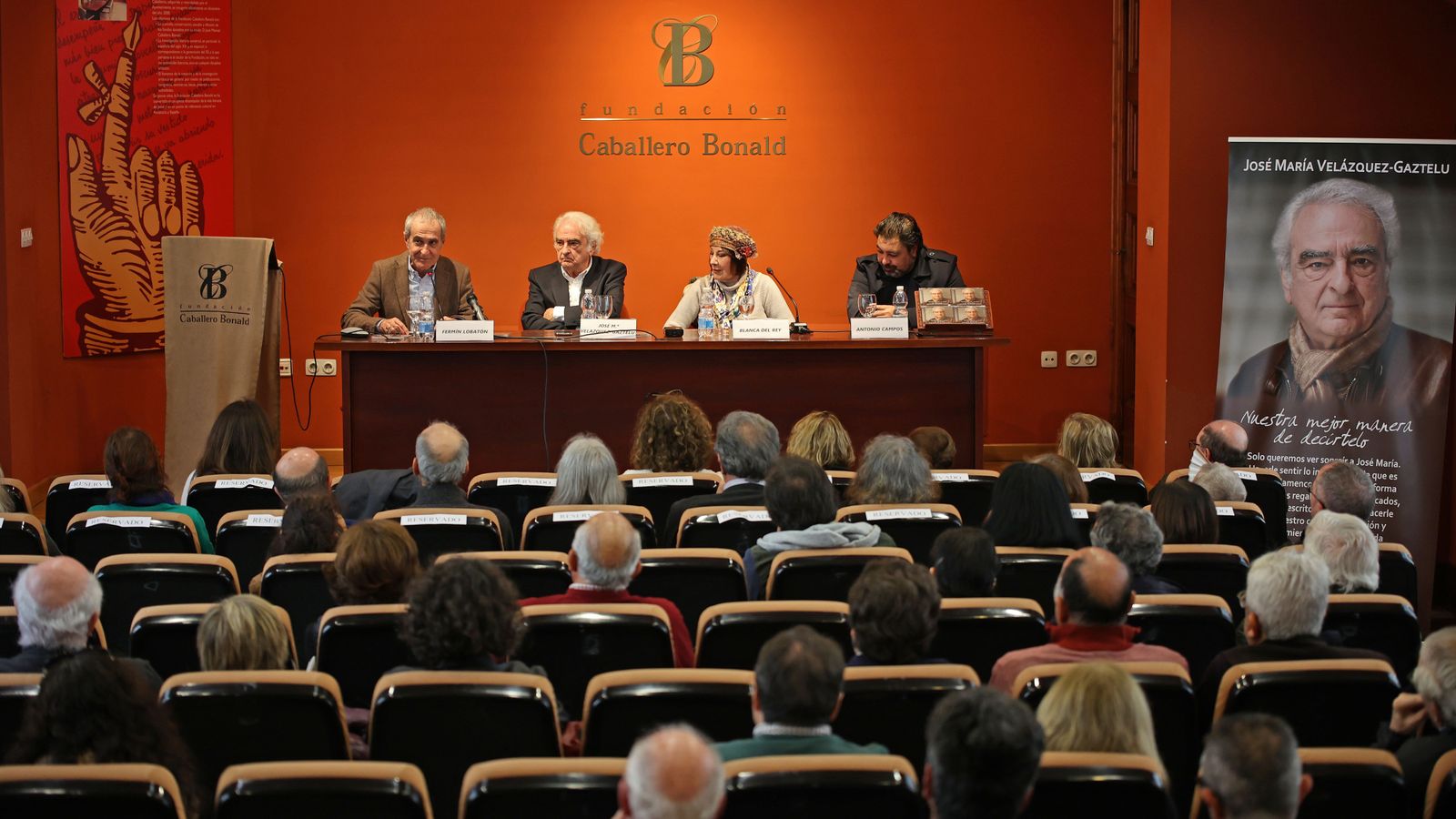 Disco homenaje a José María Velázquez-Gaztelu