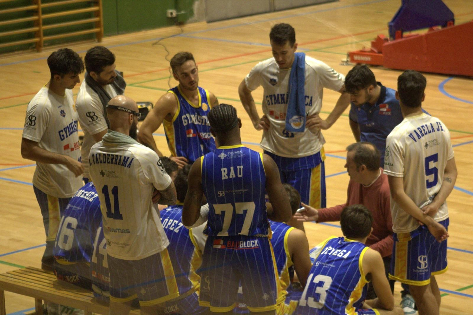 Una imagen del encuentro Gymnástica-Moraleja.