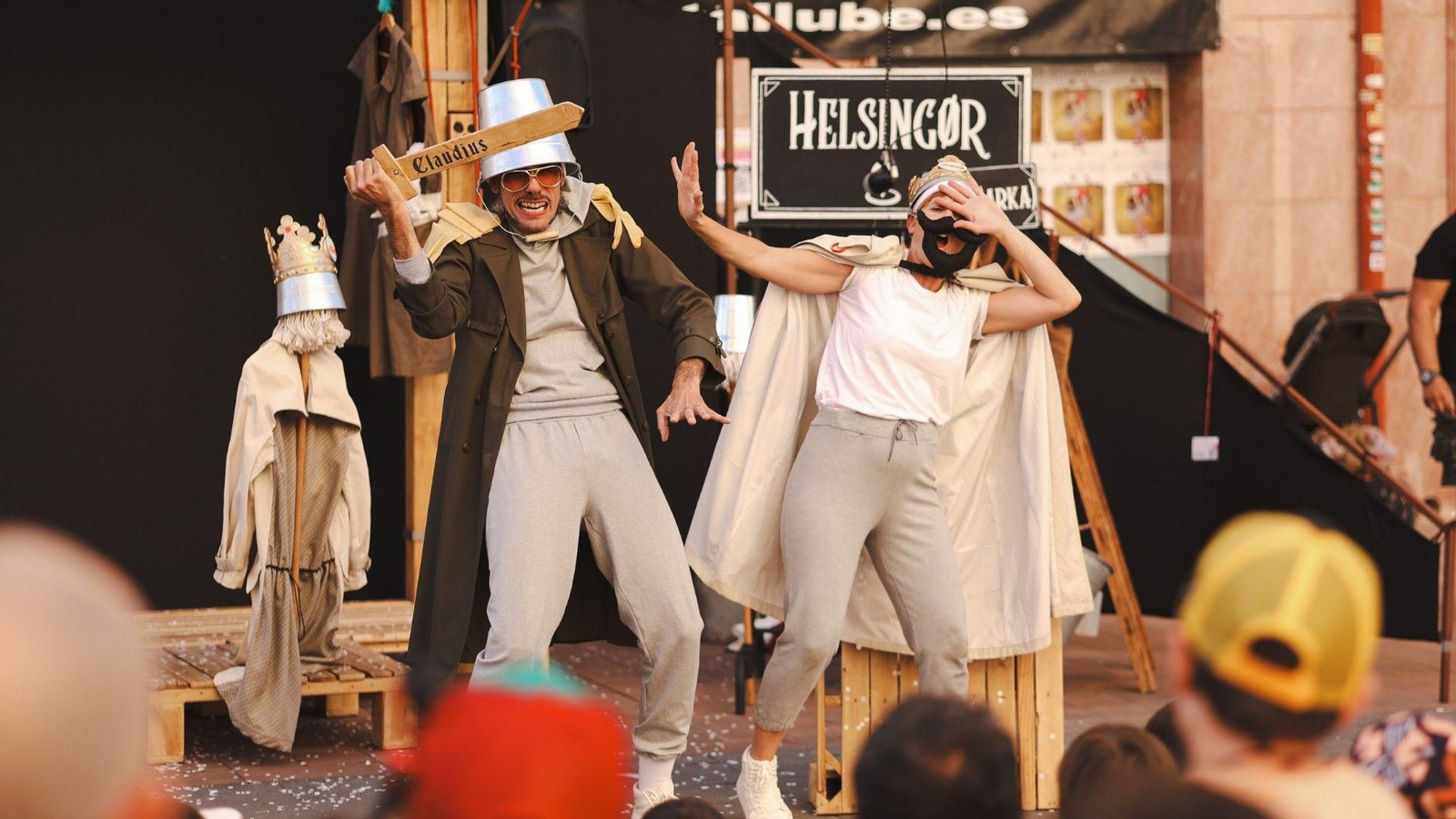 'Welcome & Sorry’ reinterpreta ‘Hamlet’ como una comedia gestual en clave de clown en el Teatro Villamarta.