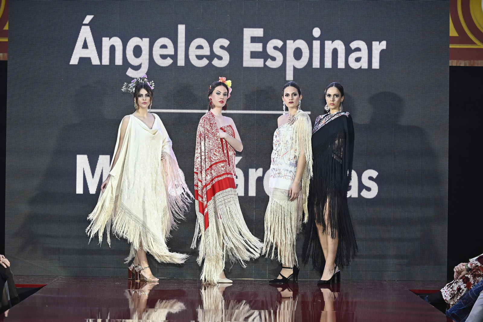 El desfile de Ángeles Espinar y Maite Cárdenas en Pasarela Huelva Flamenca 2022, todas las fotos