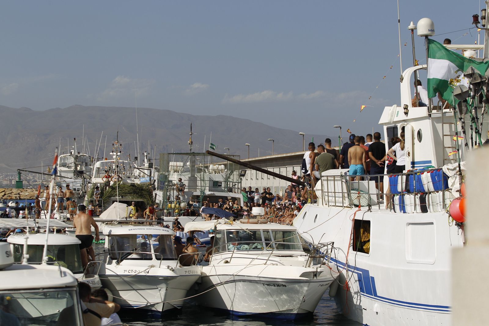 Fotogalería cucaña y procesión Fiestas Santa Ana Roquetas de Mar