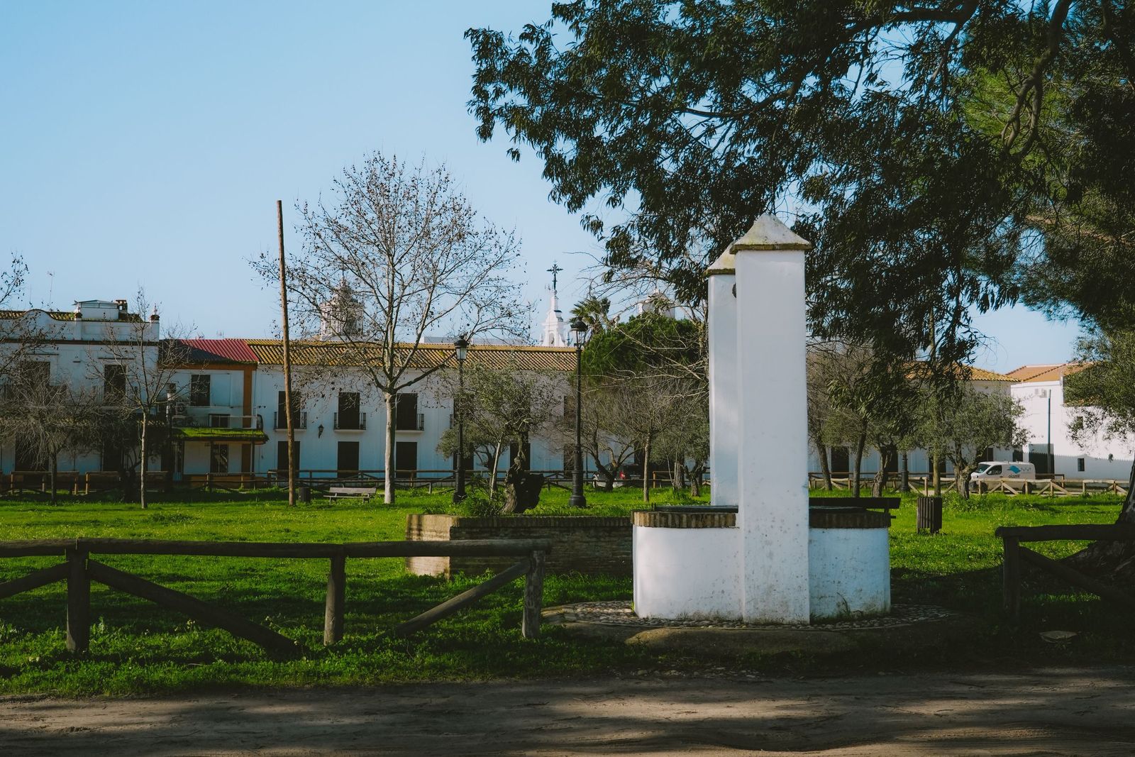 Vista de la aldea de El Rocío.