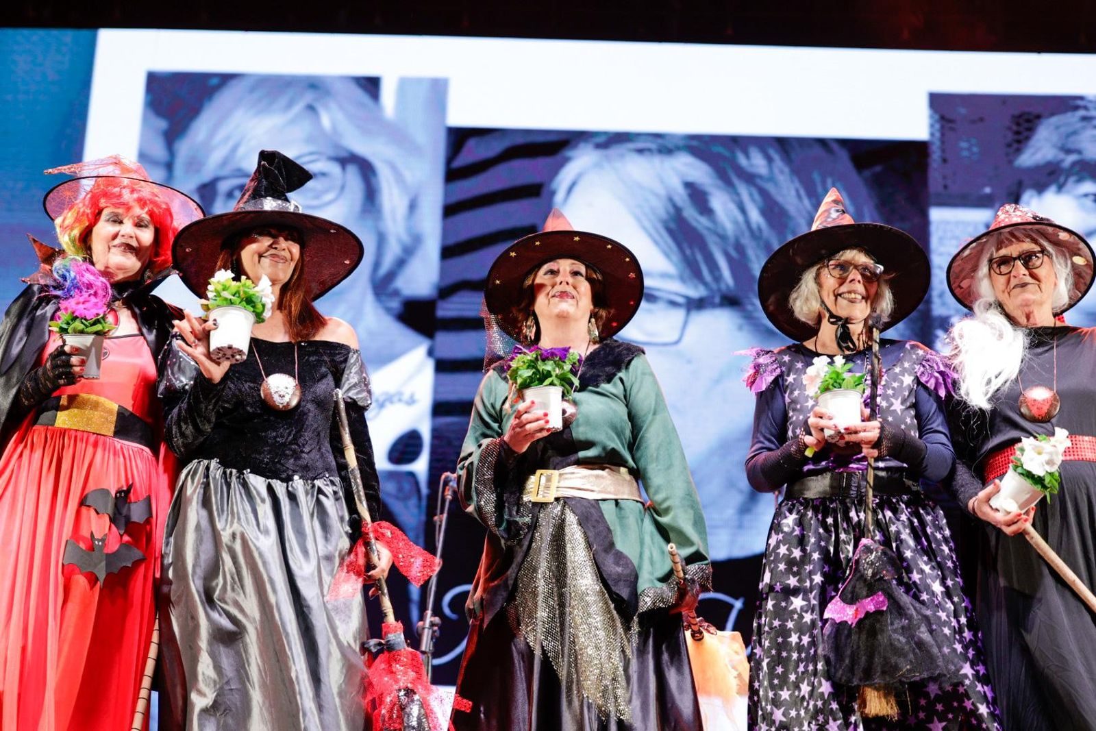 Búscate entre las mejores imágenes de la quema del dios Momo