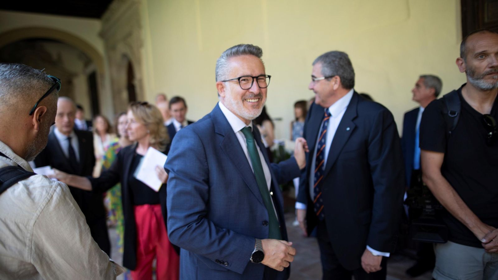 Las fotos de Felipe VI en el Real Monasterio de San Jerónimo de Granada en la reunión de las Reales Maestranzas de España