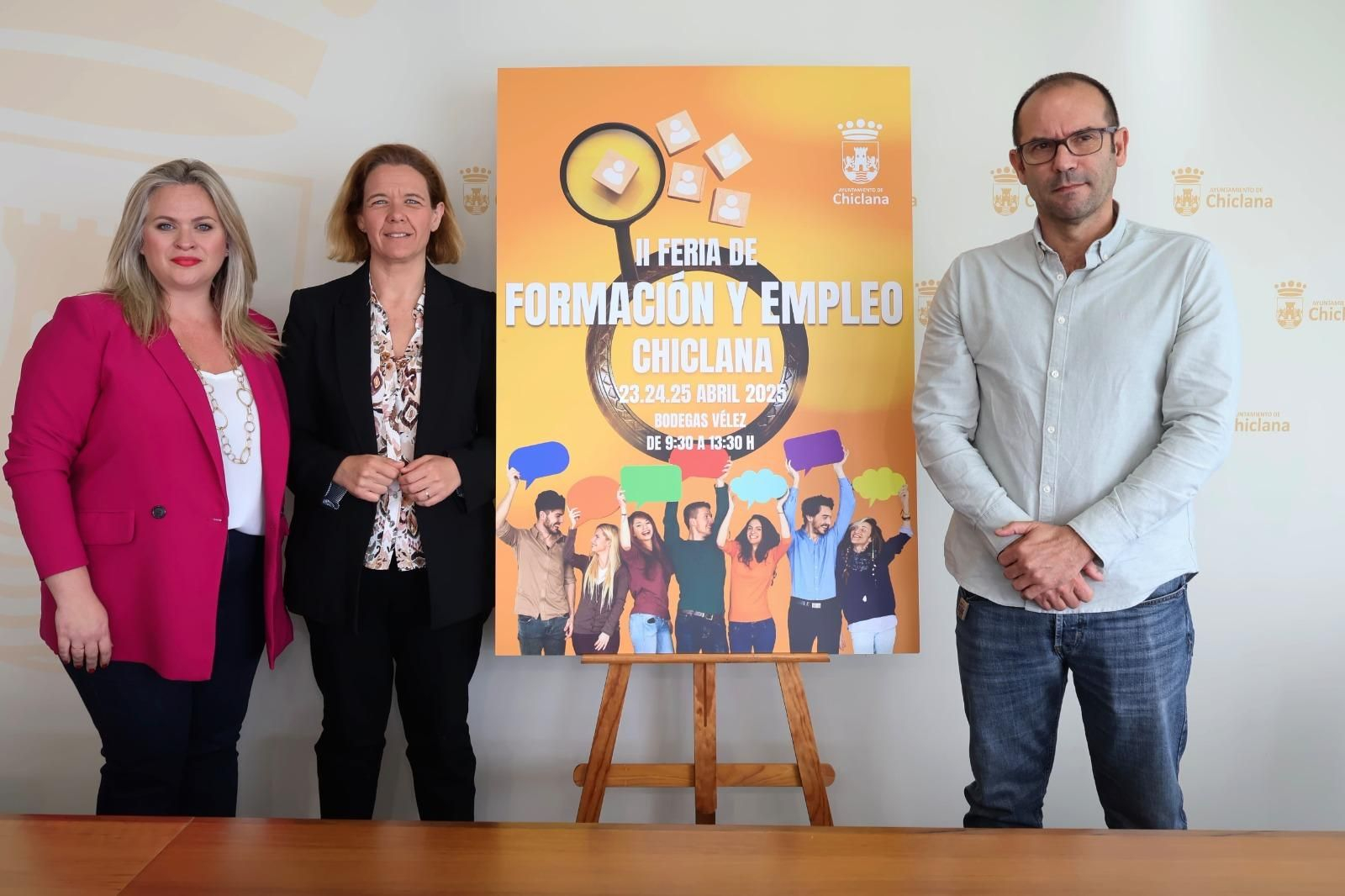 Participantes en la presentación de esta actividad.