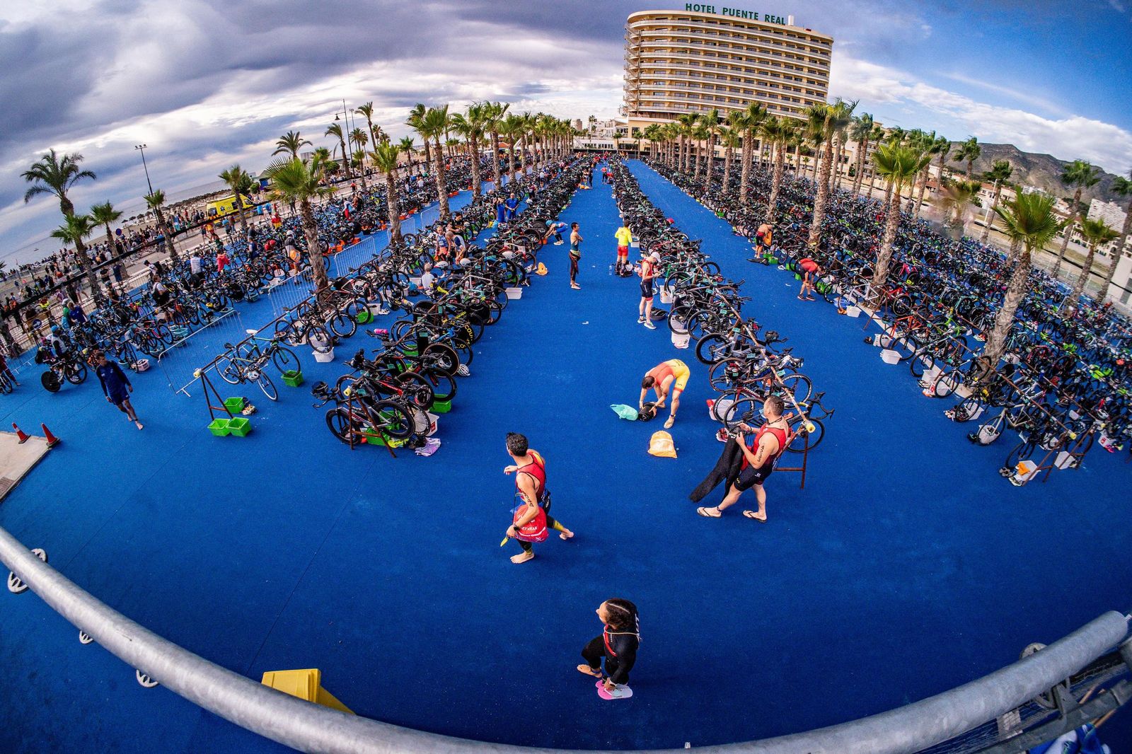 Series Mundiales de triatlón: Cassandre Beaugrand, nueva reina mundial