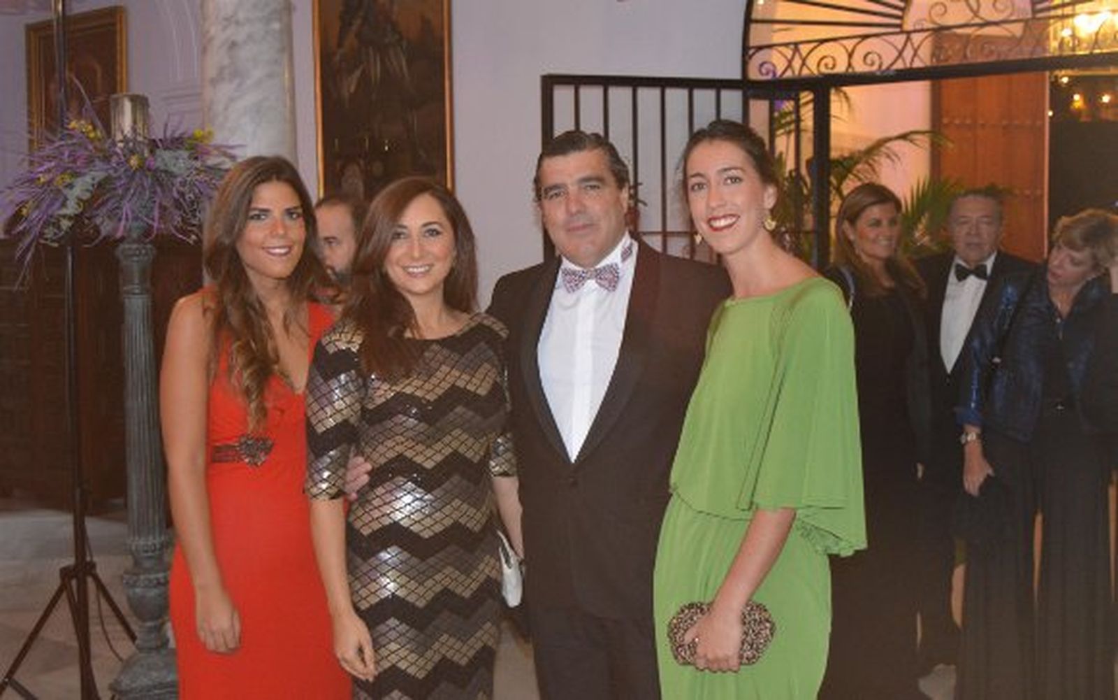 Jaime Estévez y su esposa Lola Díaz, con Salud Estévez y Ana Fernández de Bobadilla.

Foto: Ignacio Casas de Ciria