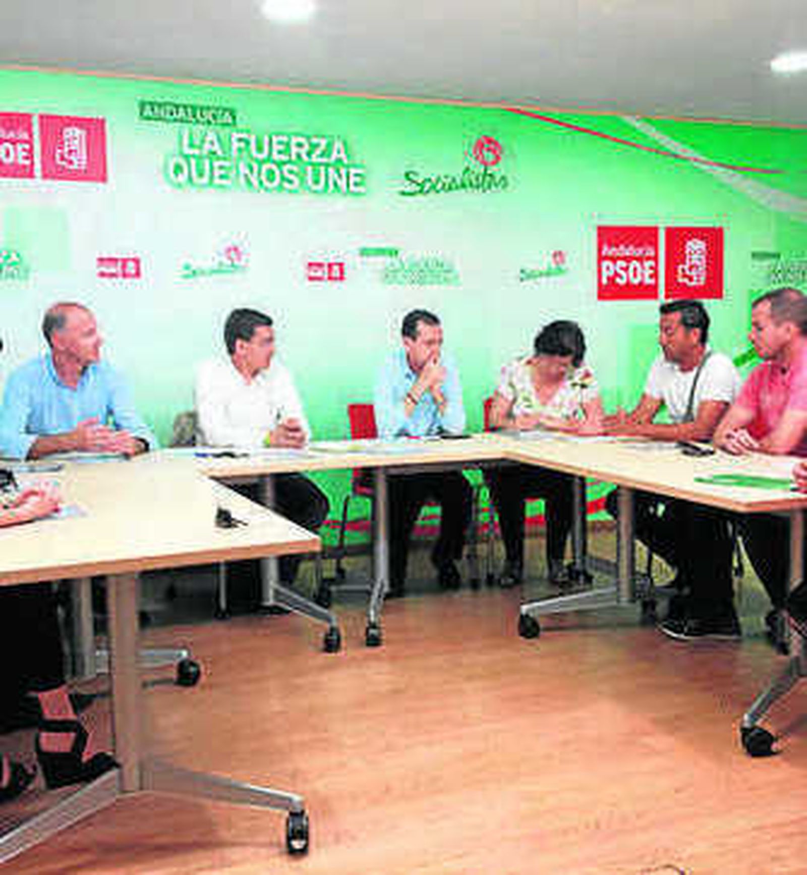 PSOE con la plataforma de parados.