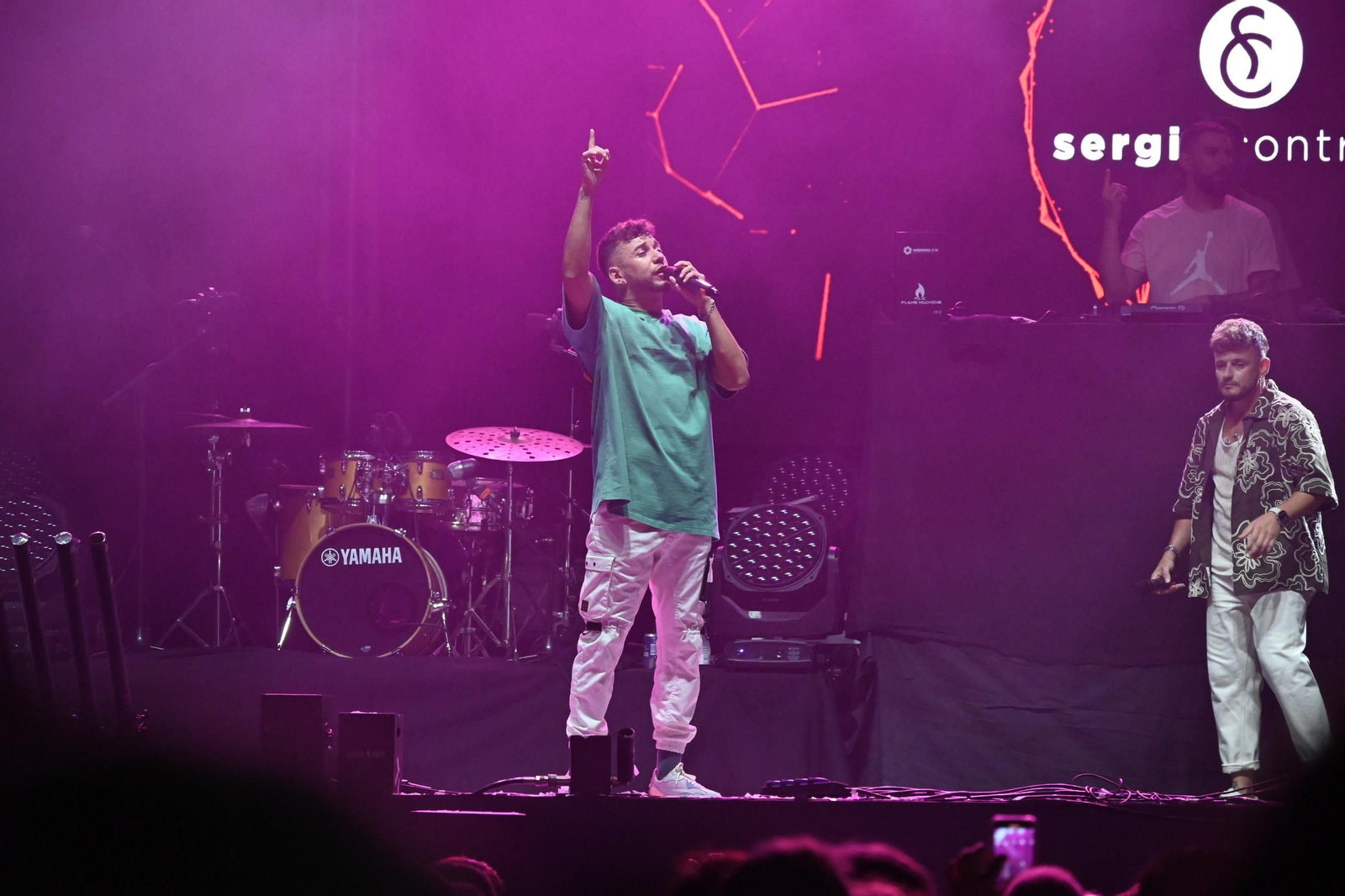 Imágenes del concierto de Sergio Contreras y Raule en las Colombinas