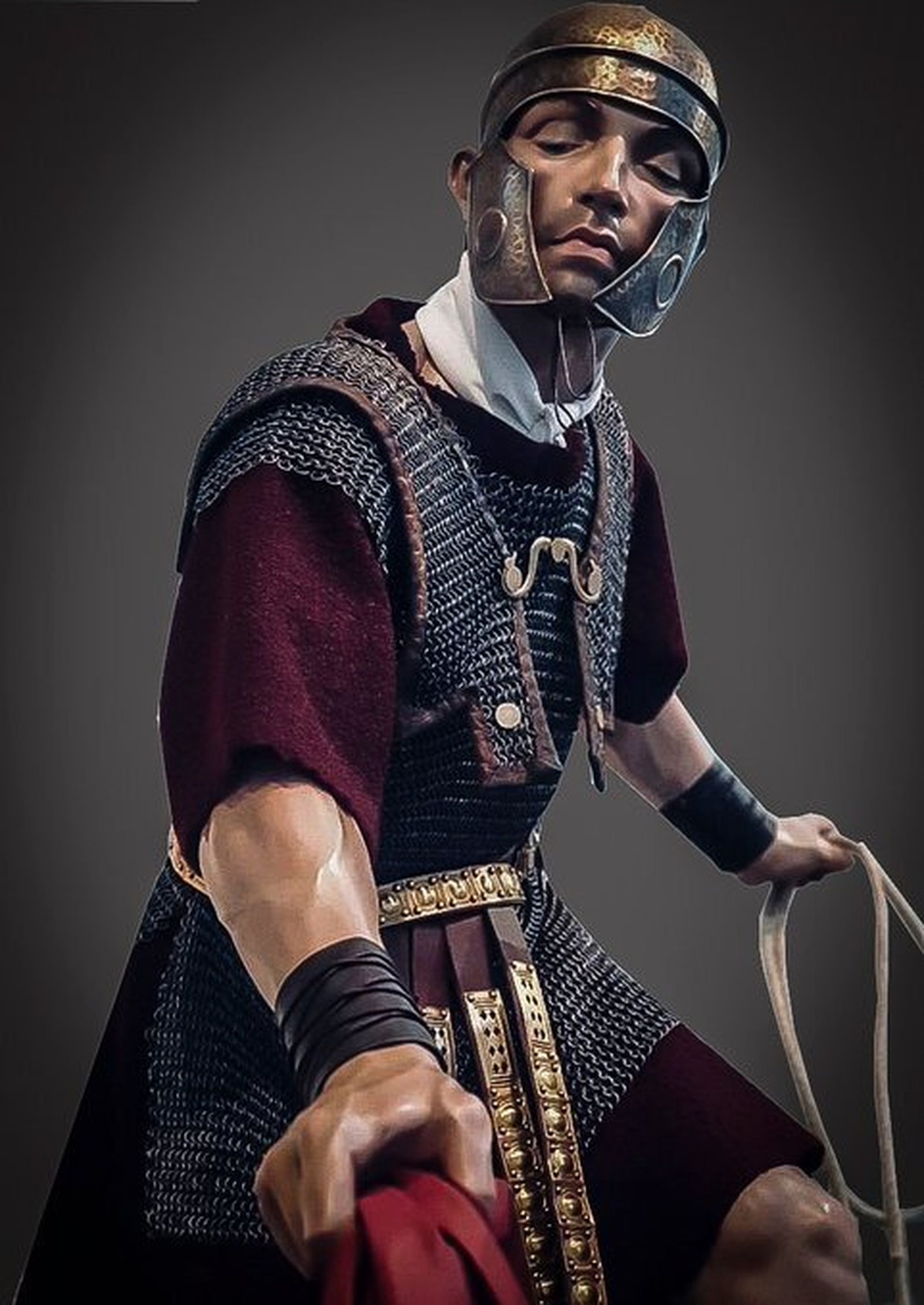 Soldado romano tallado por Navarro Arteaga para Santa Cruz de Camas